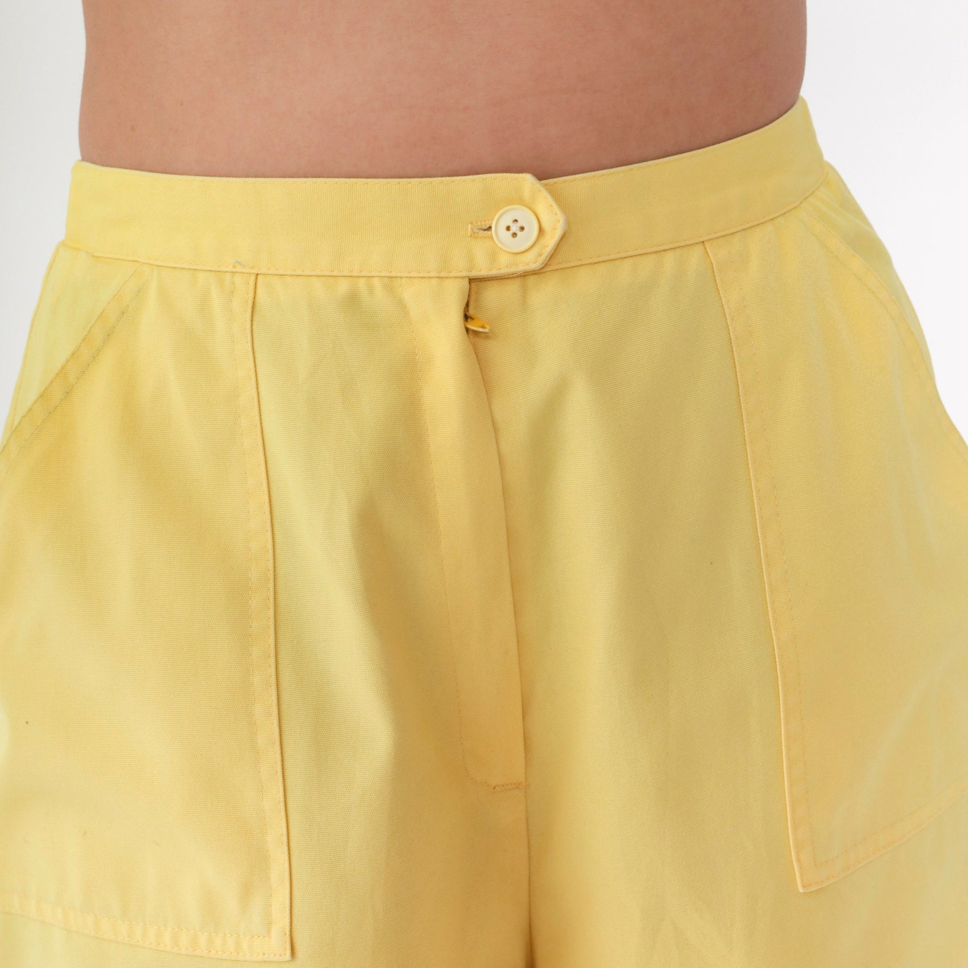 80s Koret Yellow High-Waisted Bermuda Shorts Patch Pocket Small Medium