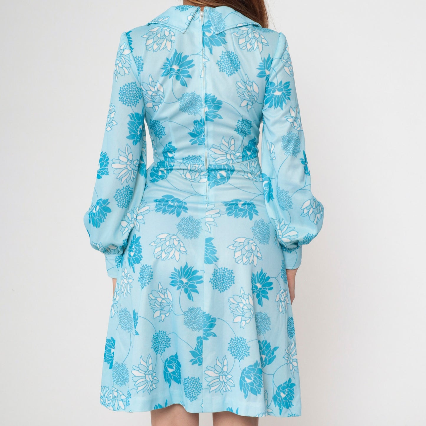 70s Blue Floral Mini Dress Empire Waist Dagger Collar Long Sleeve Small