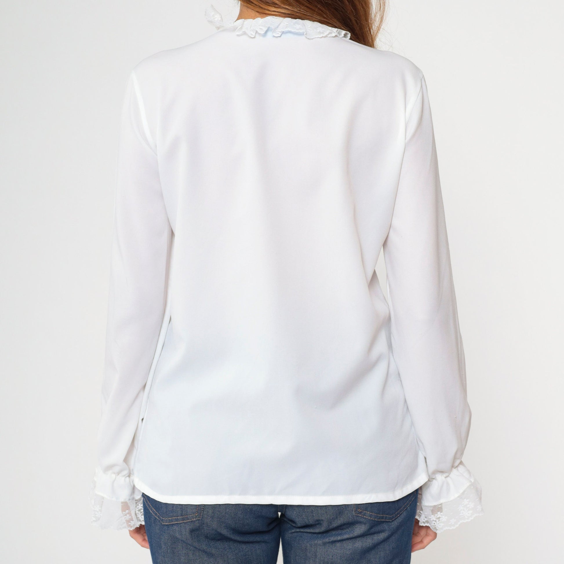 70s White Lace Jabot Blouse Long Sleeve Button Up Ruffle Neckline Medium