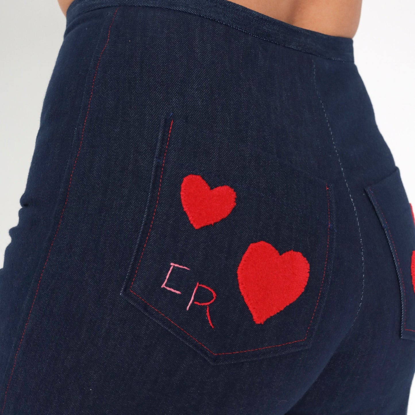 80s Dark Wash Straight Leg Jeans High Rise Embroidered Hearts CR Small S