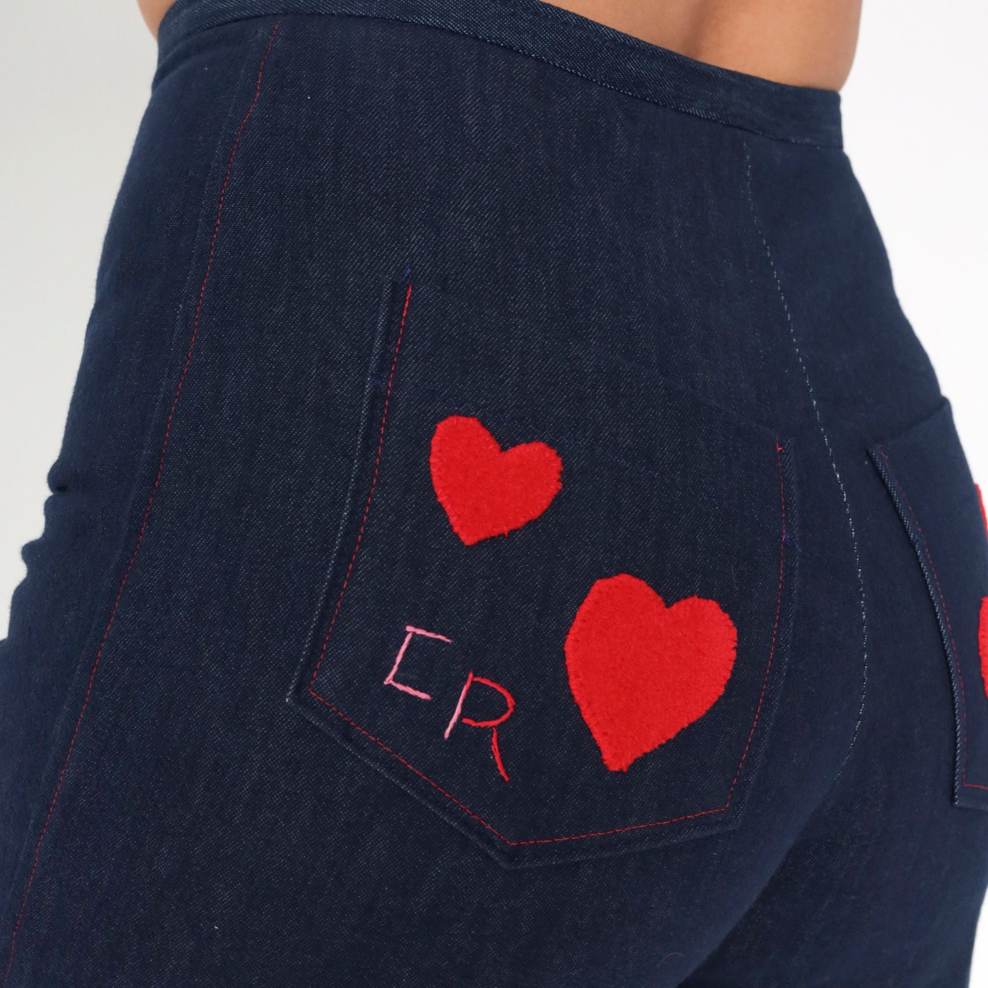 80s Dark Wash Straight Leg Jeans High Rise Embroidered Hearts CR Small S
