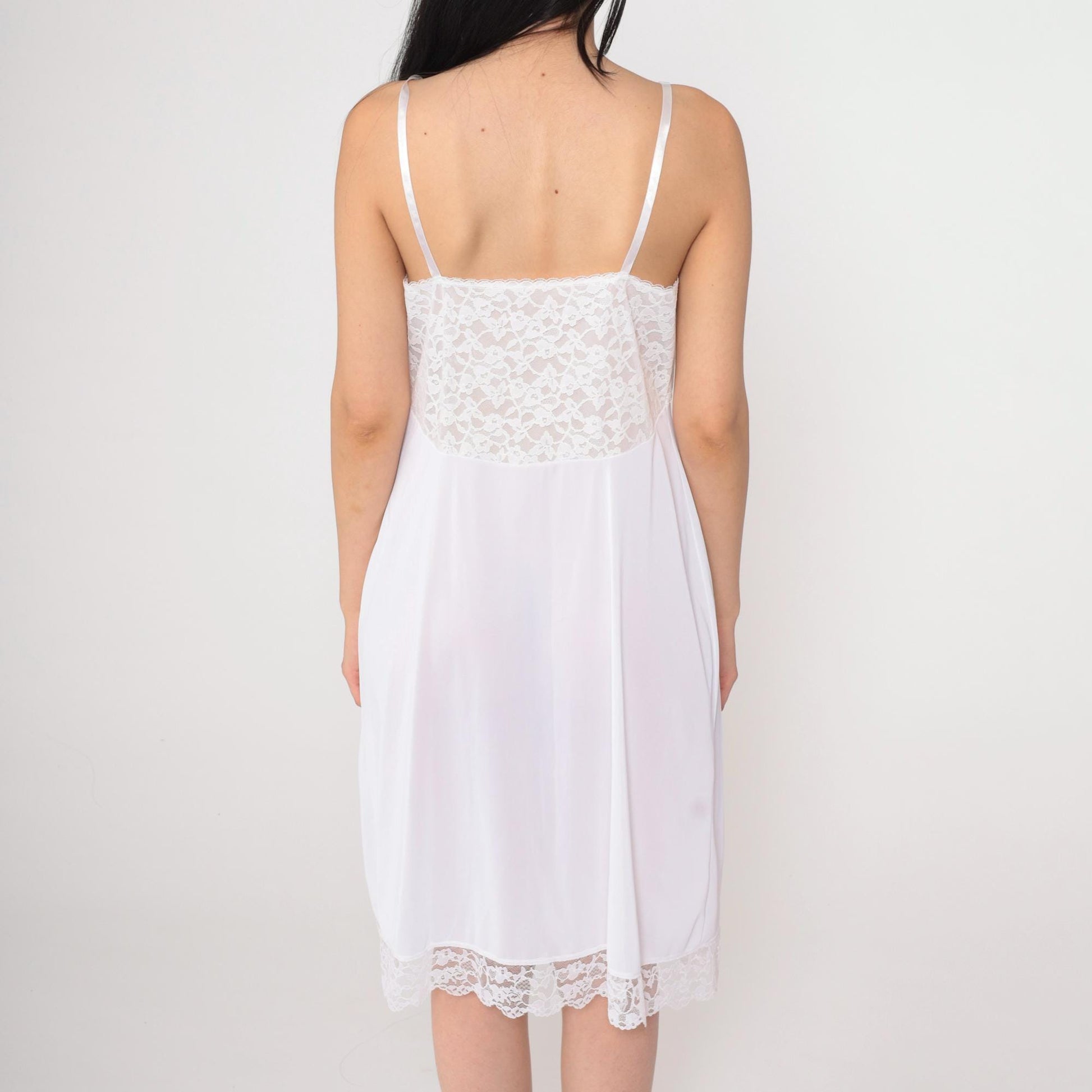 70s White Lace Slip Dress Midi V-Neck Spaghetti Strap Nightgown Medium