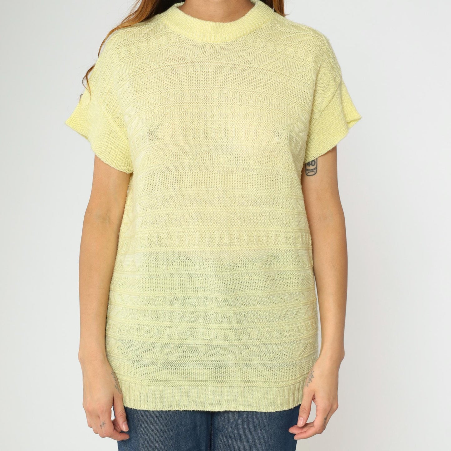 80s Light Yellow Textured Knit Short Sleeve Sweater Striped Zig Zag Medium