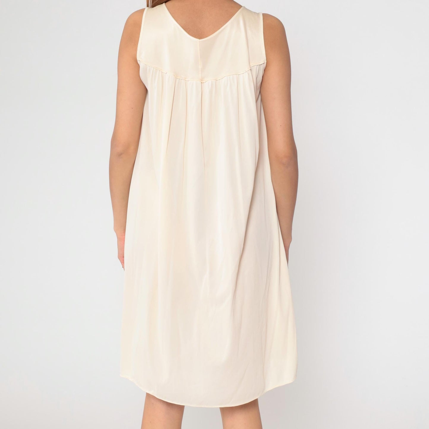 70s Peach Nylon Nightgown Bow Neck Sleeveless Tent Trapeze Midi Medium