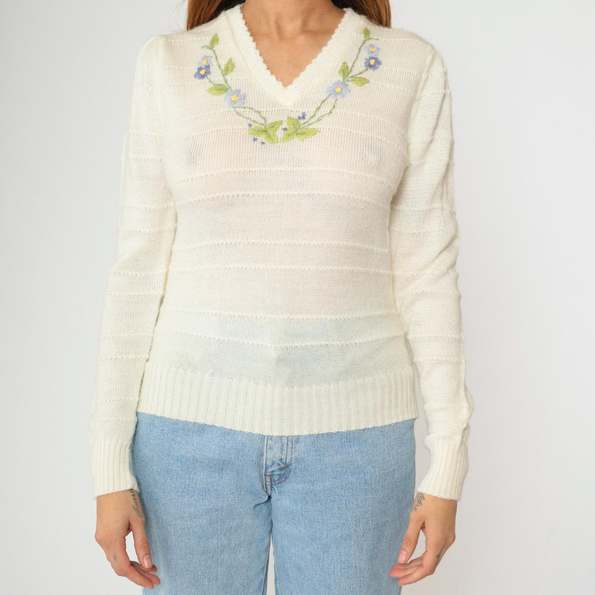 70s-80s Embroidered Floral Puff Sleeve Sweater Cream V-Neck Small
