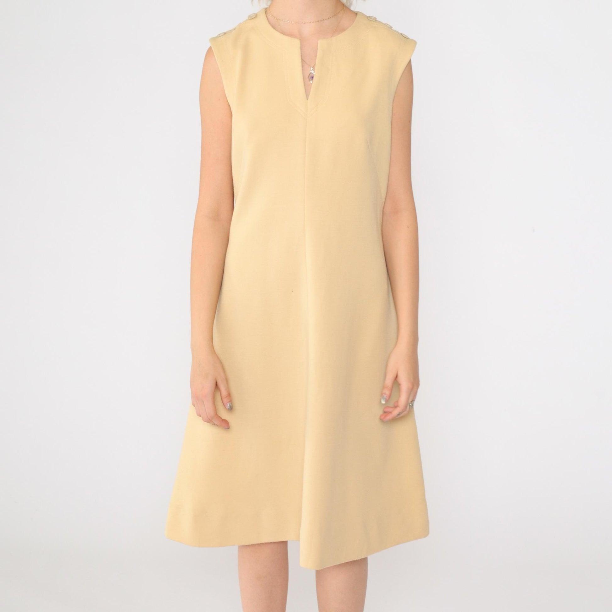 60s Mod Beige Shift Mini Dress Sleeveless Knit Button Shoulder Medium
