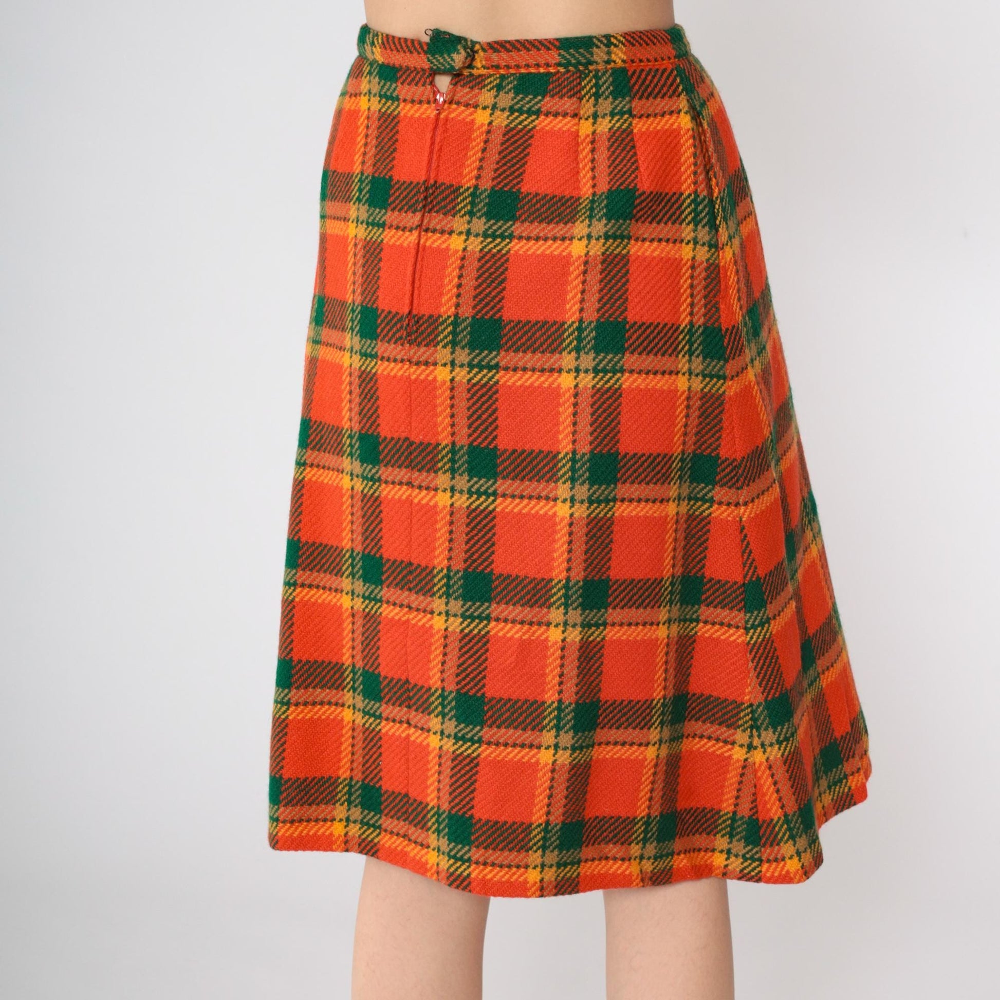 70s Plaid Wool Midi Skirt High Waisted Pleated Tartan Small
