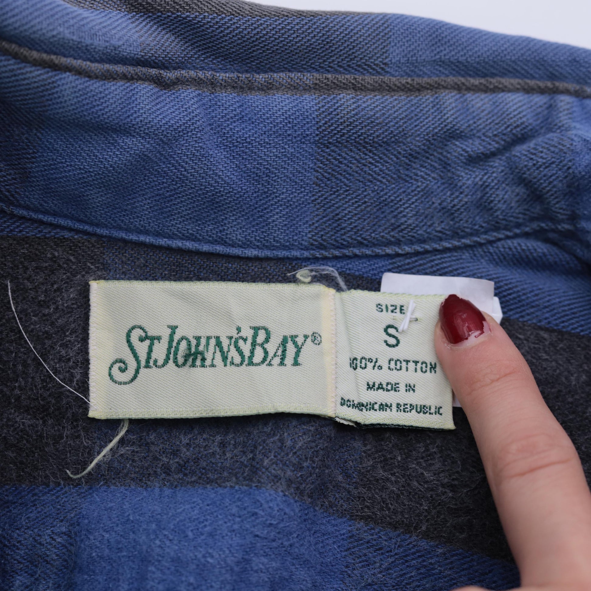 90s St Johns Bay Buffalo Plaid Button-Up Shirt Blue Black Cotton Small