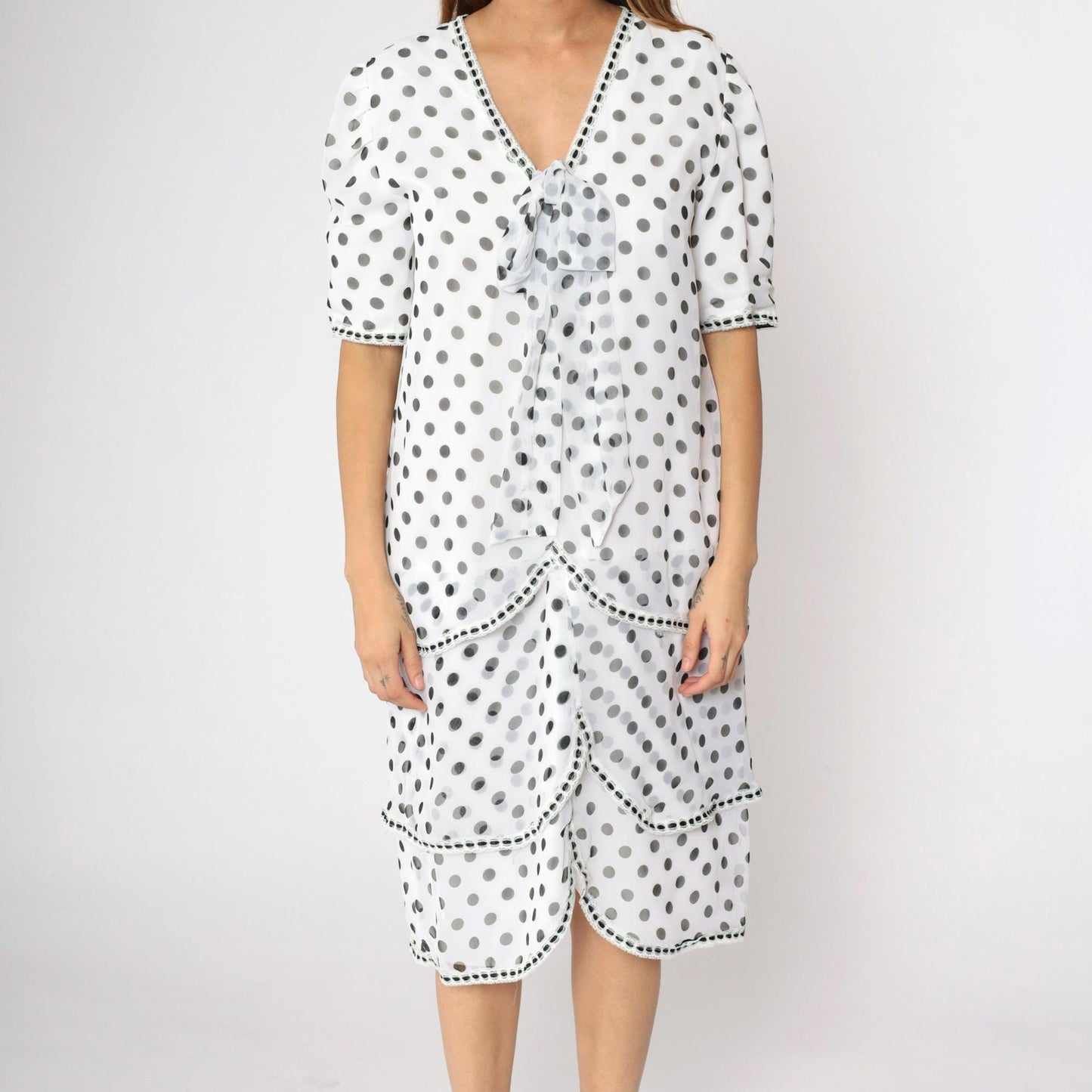 80s White Polka Dot Chiffon Midi Dress Puff Sleeve Ascot Bow Medium