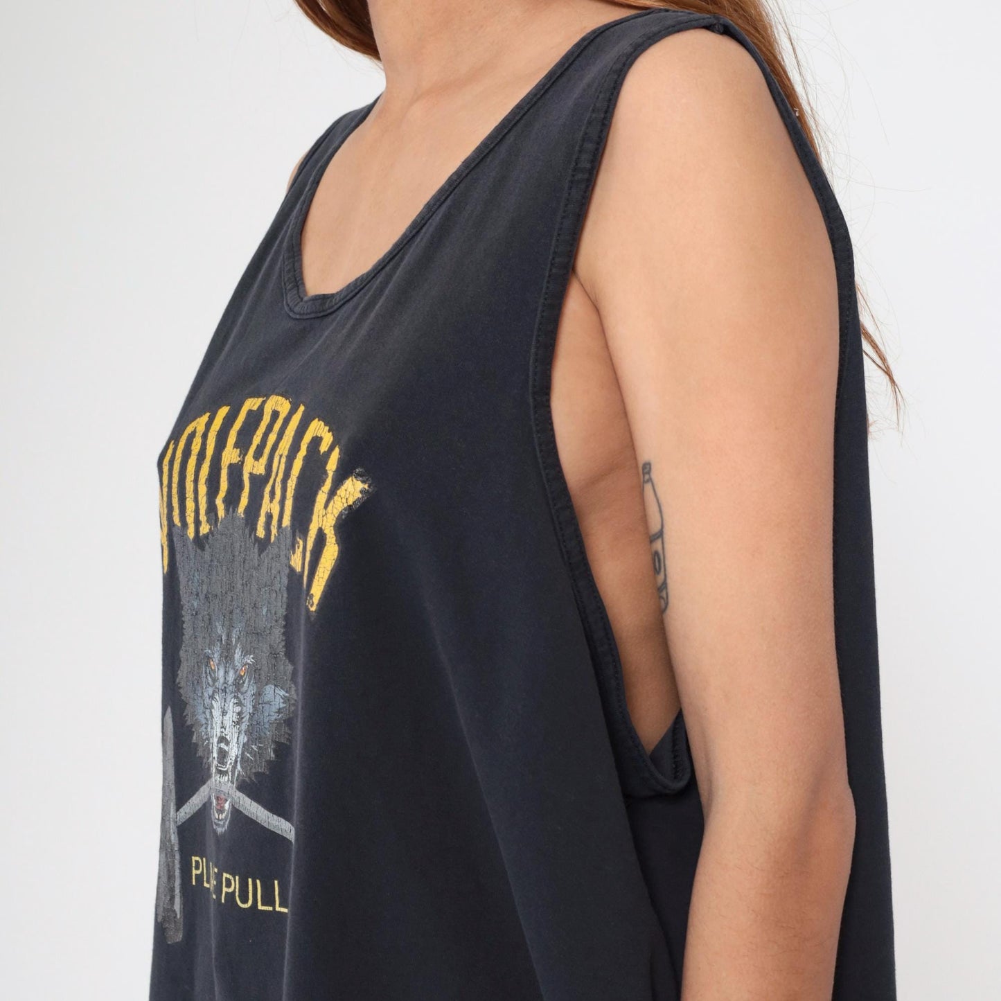 90s Wolfpack Plane Pull Wolf Graphic Tank Top Black Distressed XXL