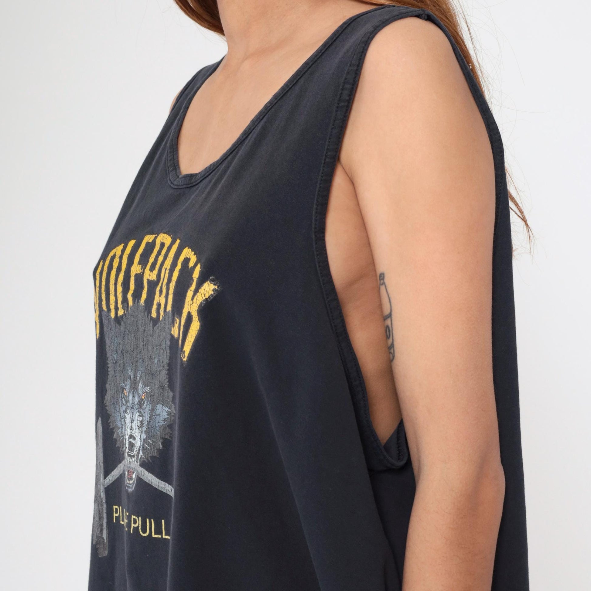 90s Wolfpack Plane Pull Wolf Graphic Tank Top Black Distressed XXL
