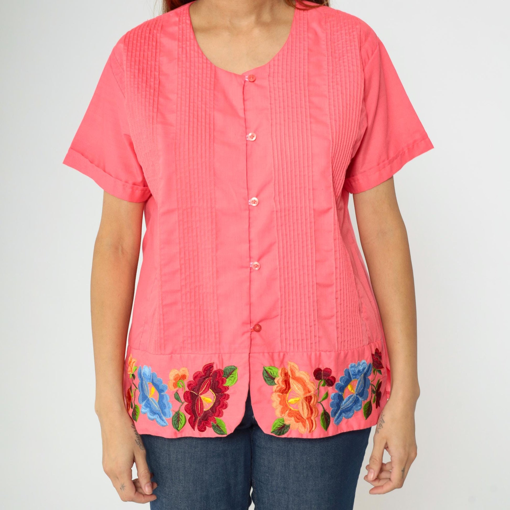90s Pink Floral Embroidered Button-Up Blouse Pintuck Short Sleeve Medium
