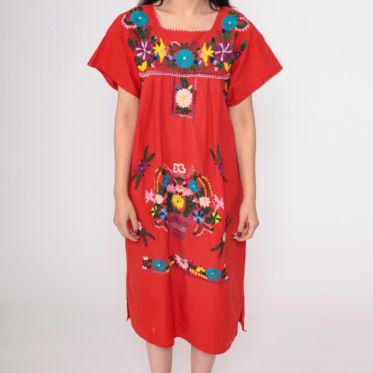90s Red Mexican Midi Dress Embroidered Floral Short Sleeve Medium