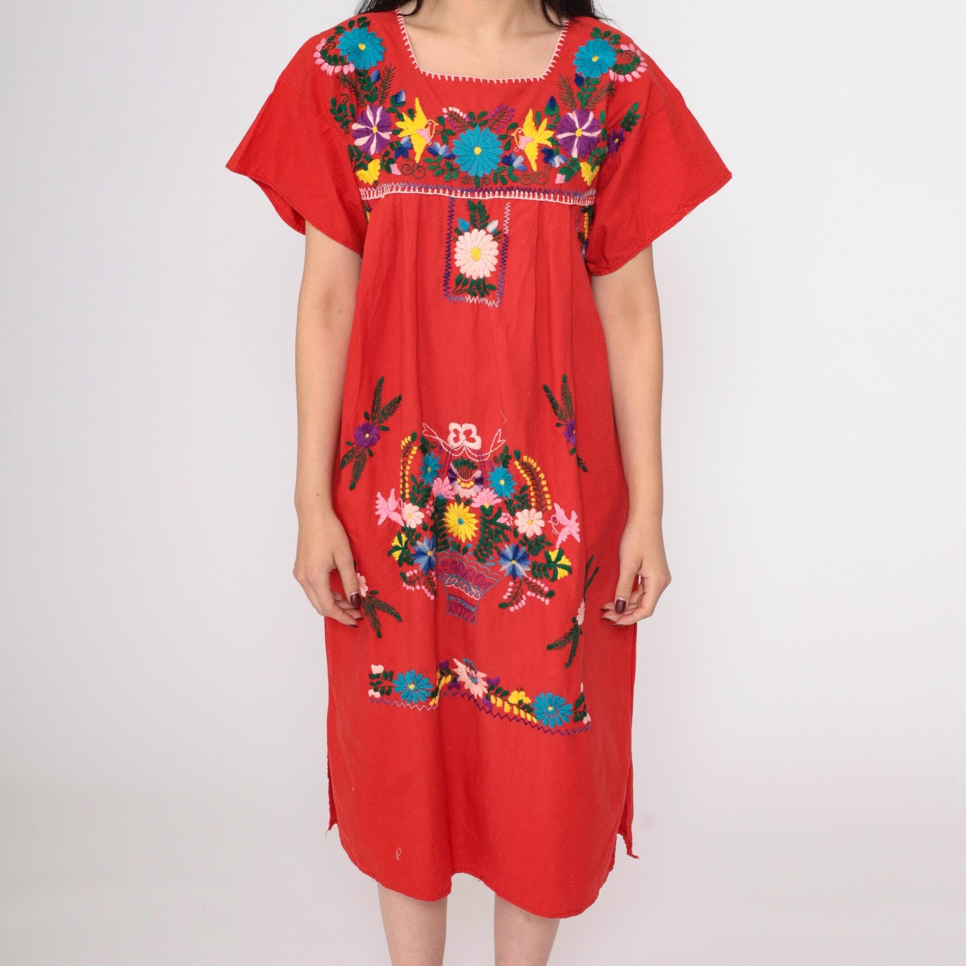 90s Red Mexican Midi Dress Embroidered Floral Short Sleeve Medium