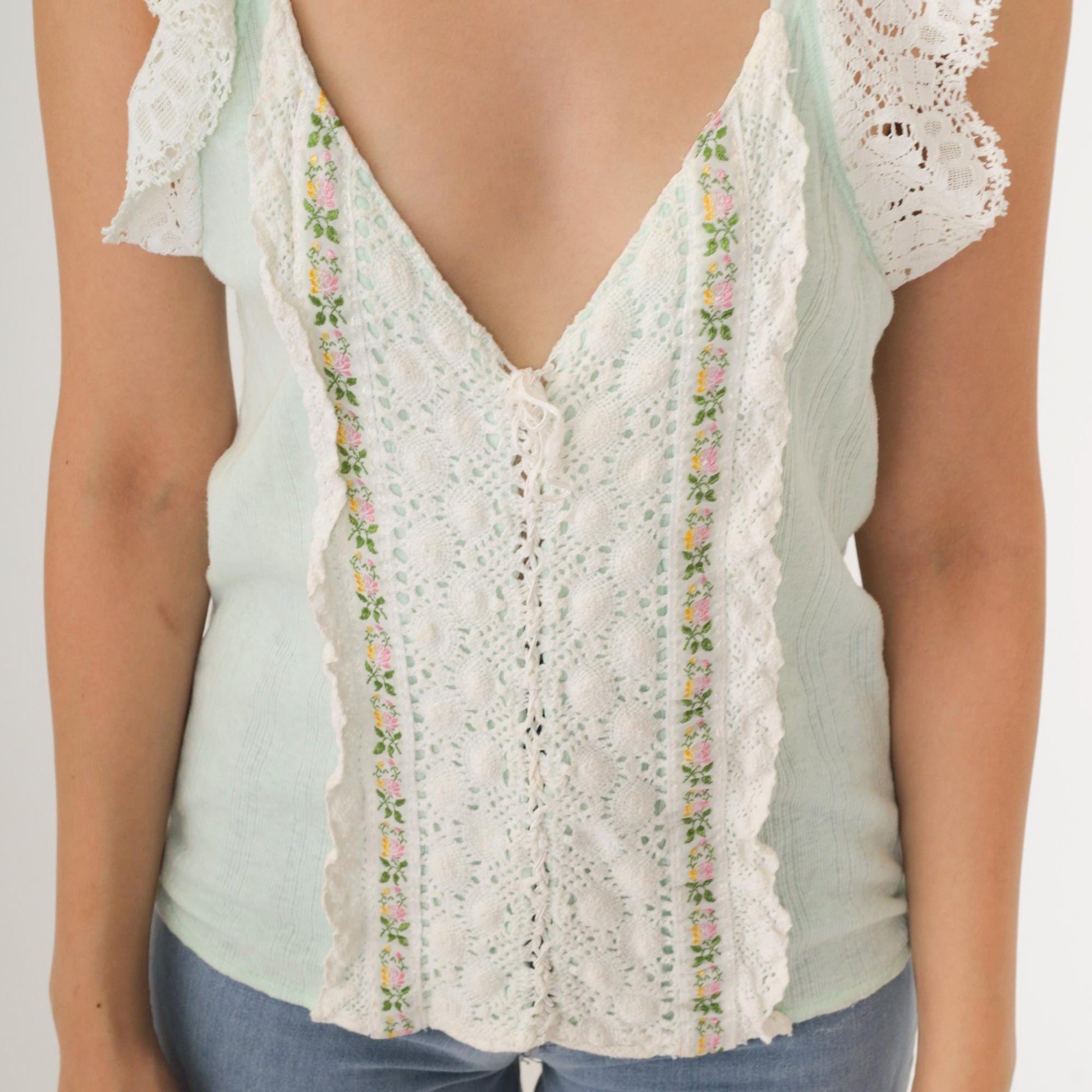 70s Mint Green Crochet Lace Tank Top V-Neck Lace-Up Sleeveless Blouse Medium