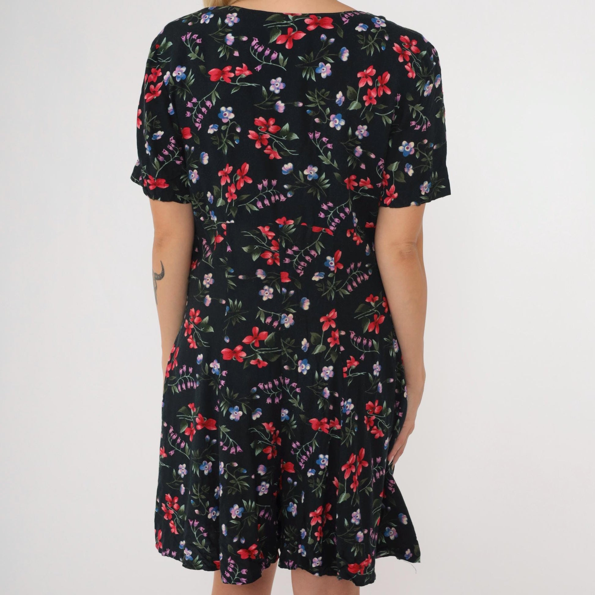90s Black Floral Rayon Romper Wide Leg Scoop Neck Button Up Medium
