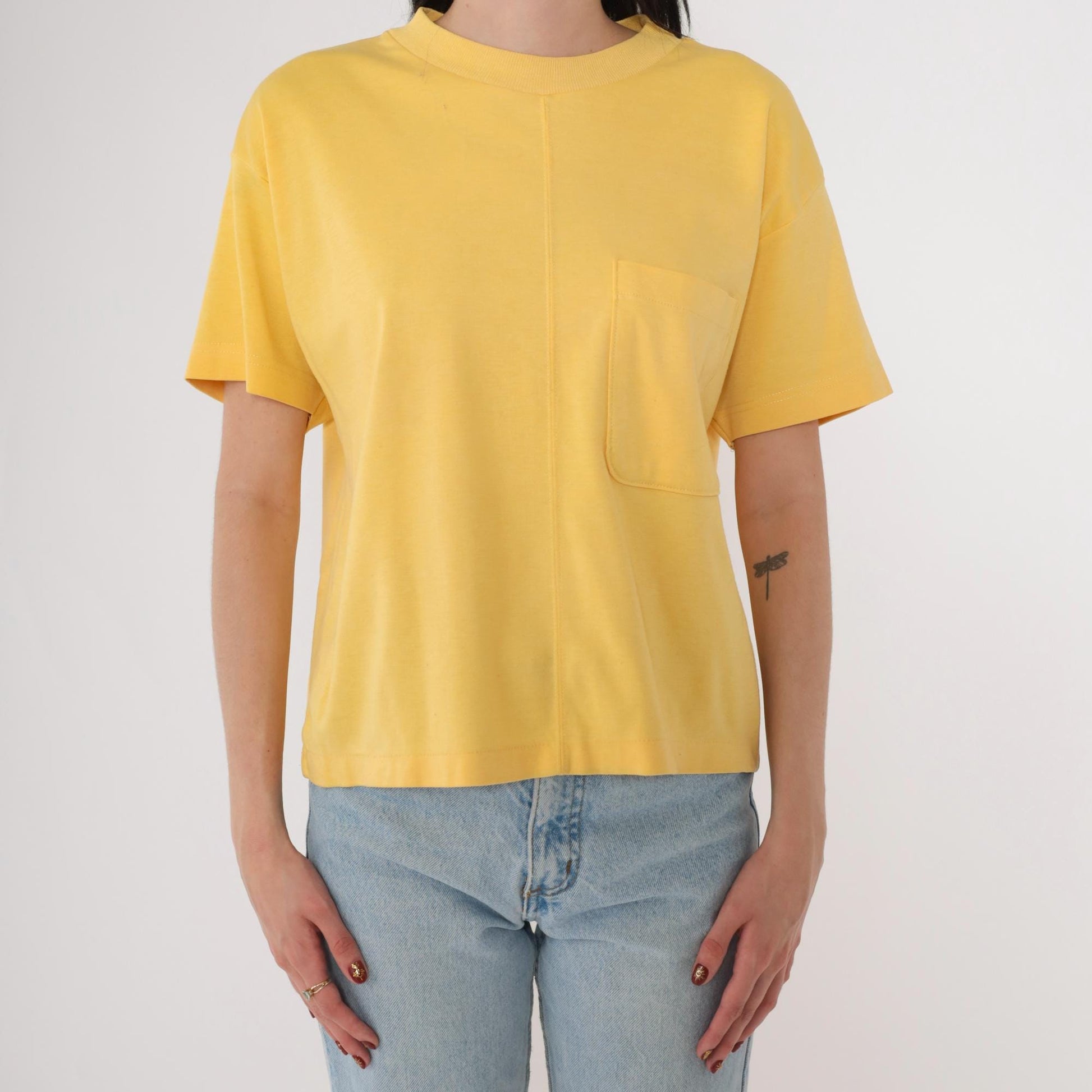 90s Yellow Pocket T-Shirt Joan Harper Crewneck Plain Tee Medium