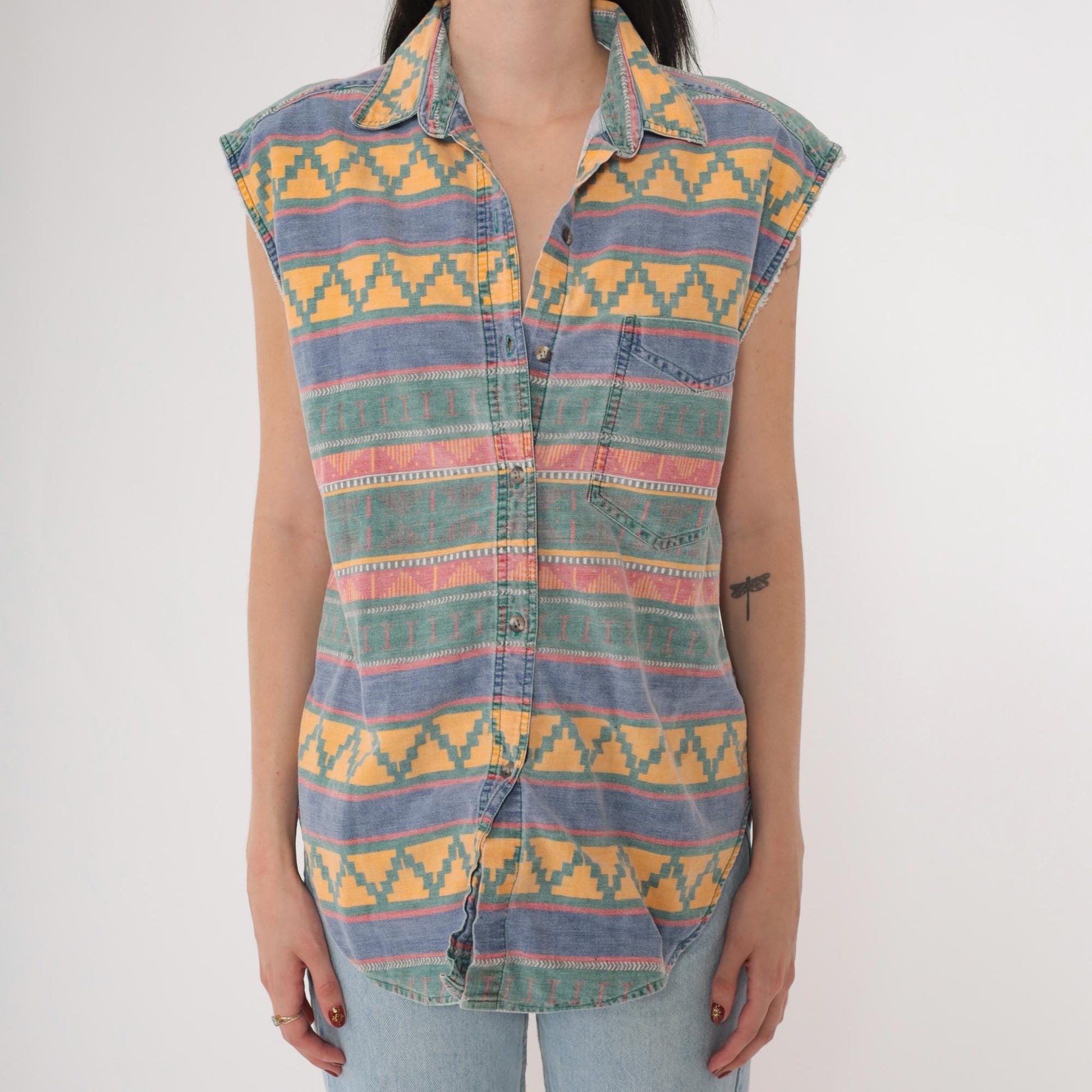 90s Quizz Southwestern Geometric Button-Up Tank Yellow Blue Green Medium