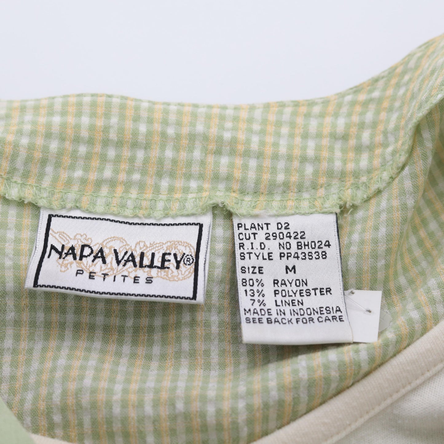 90s Napa Valley Petites Floral Embroidered Checkered Button Up Blouse Green Medium
