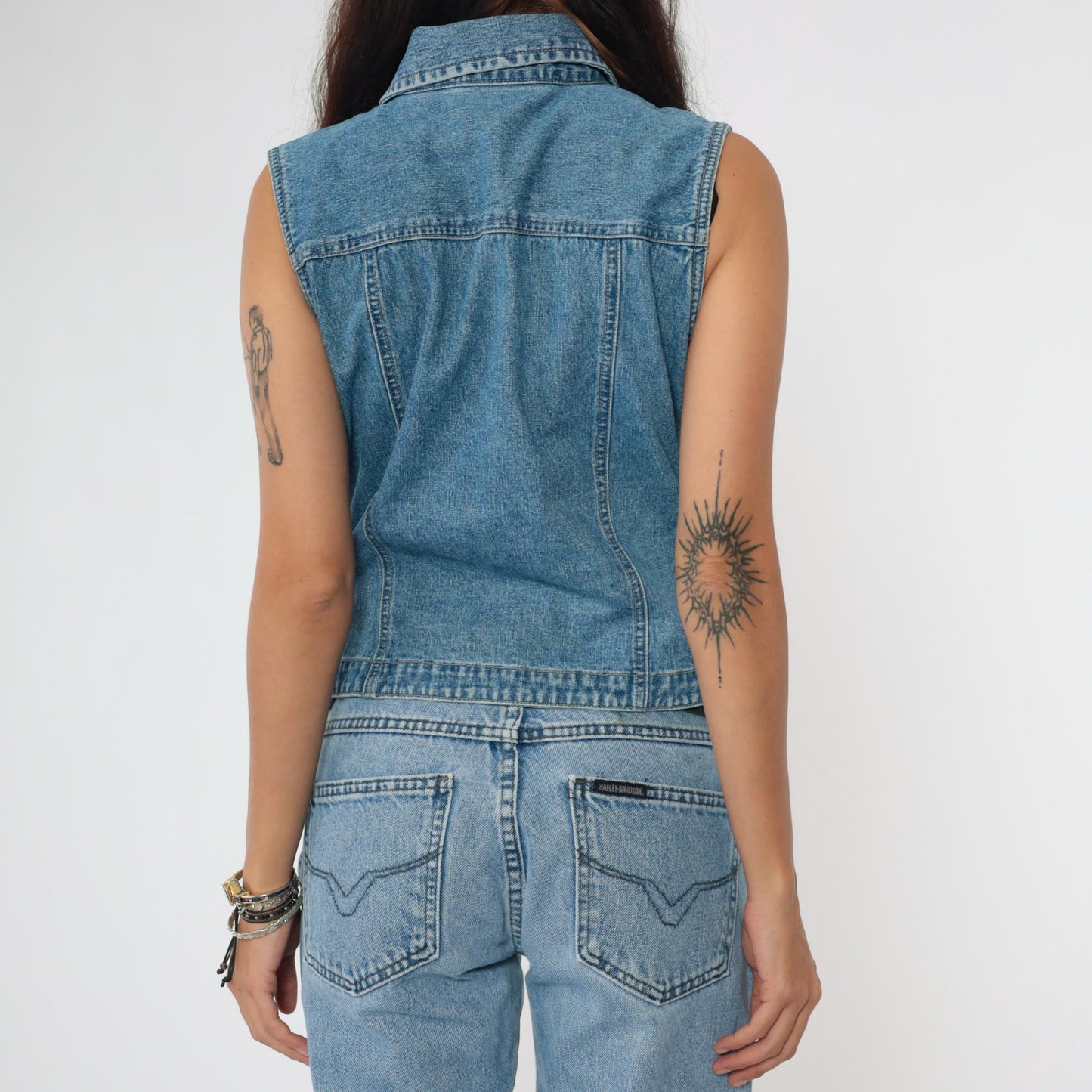 90s Bill Blass Floral Embroidered Denim Vest Blue Rhinestone Medium
