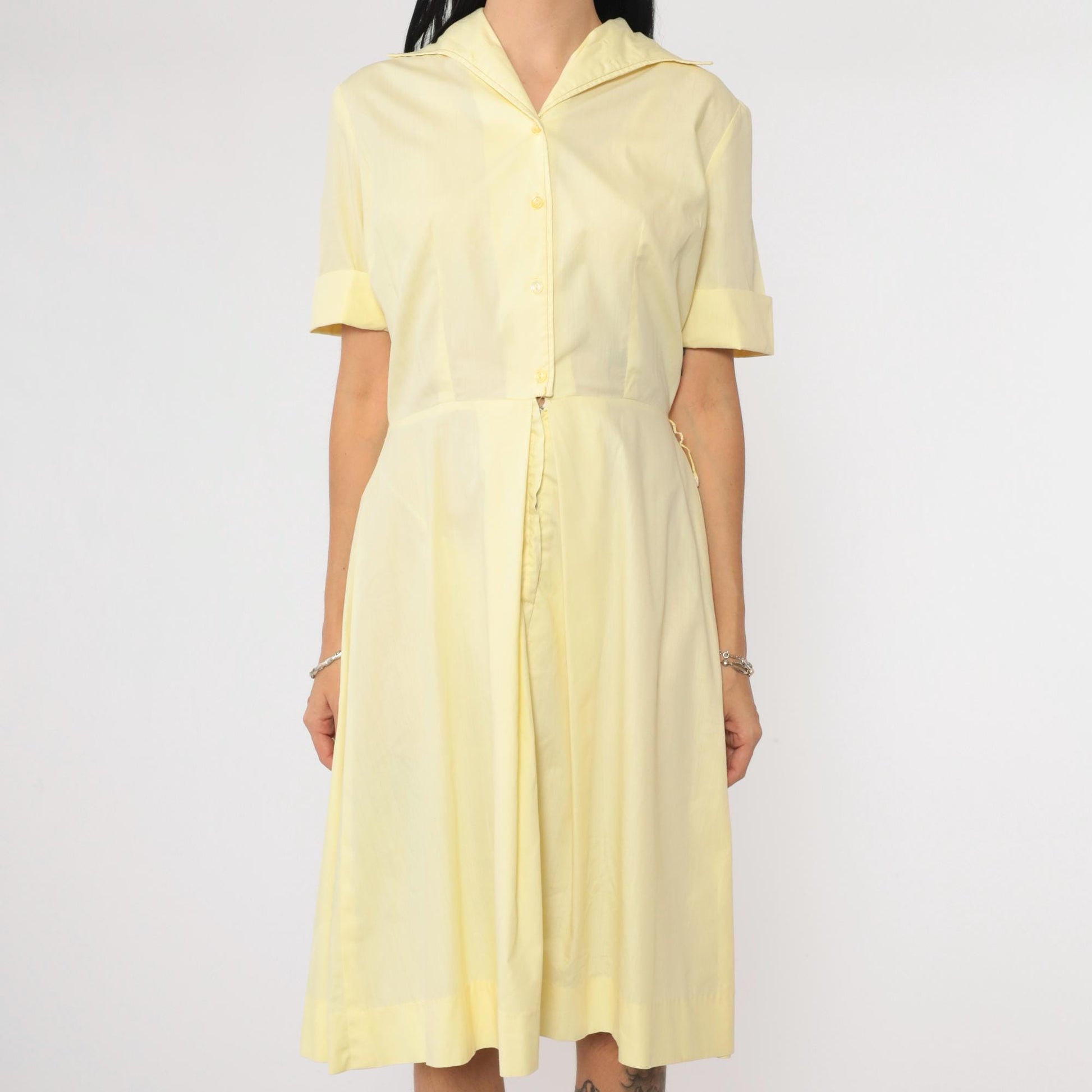60s Light Yellow Button-Up Shirtdress Midi Collared High Waist Small