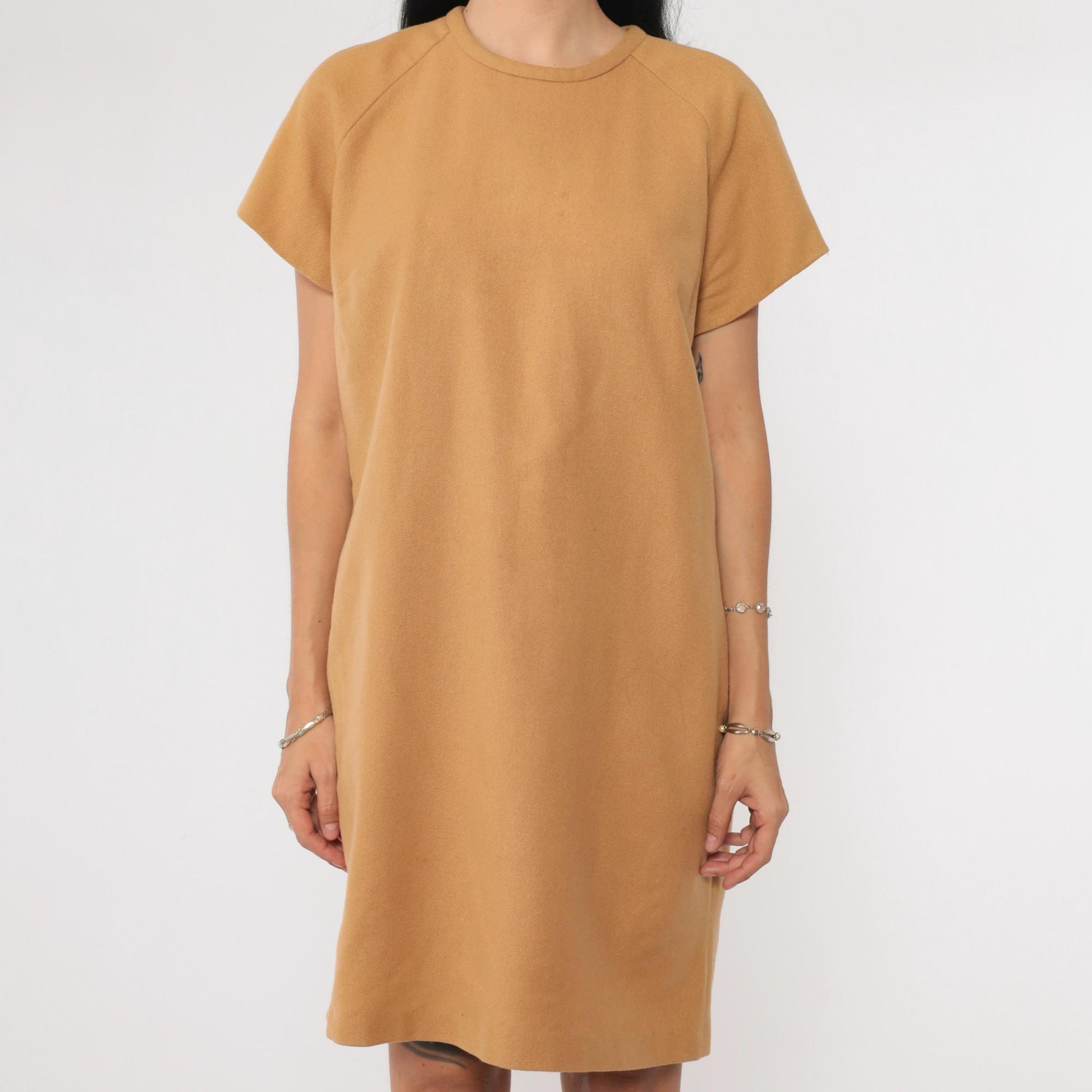 60s Tan Wool Shift Dress Mini Length Short Sleeve Rear Zip Medium