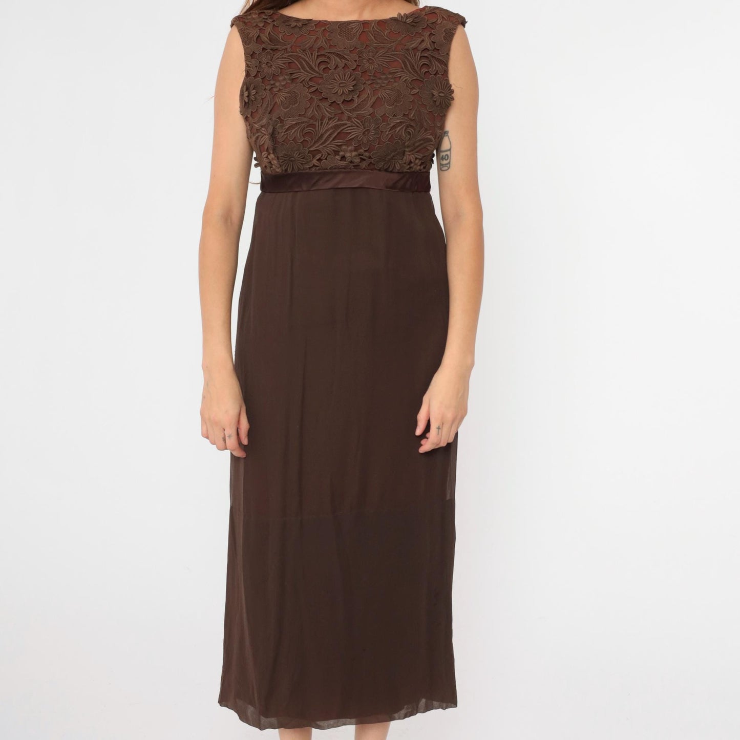 1960s Brown Lace Empire Waist Maxi Dress V Back Bow Sleeveless Medium 8