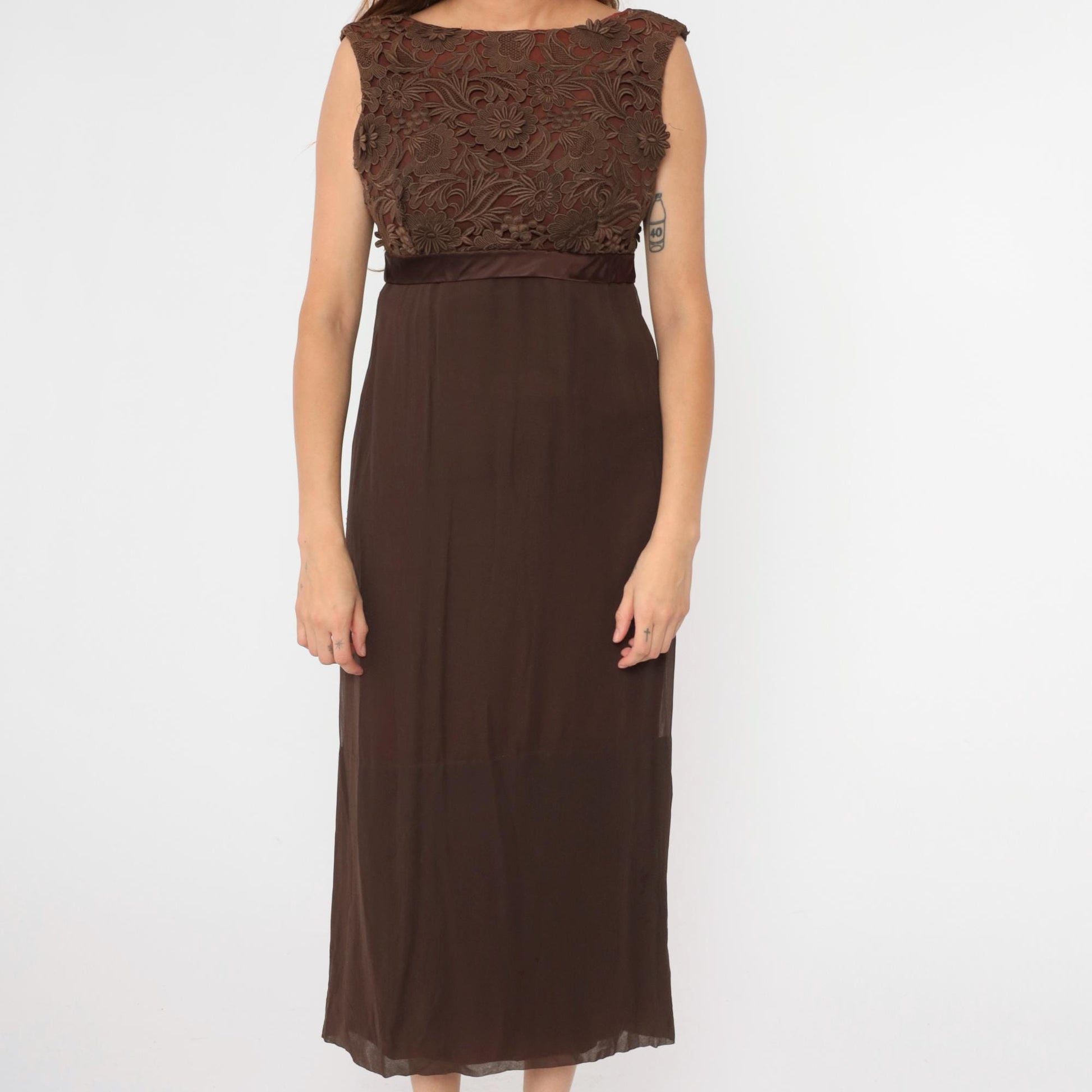 1960s Brown Lace Empire Waist Maxi Dress V Back Bow Sleeveless Medium 8