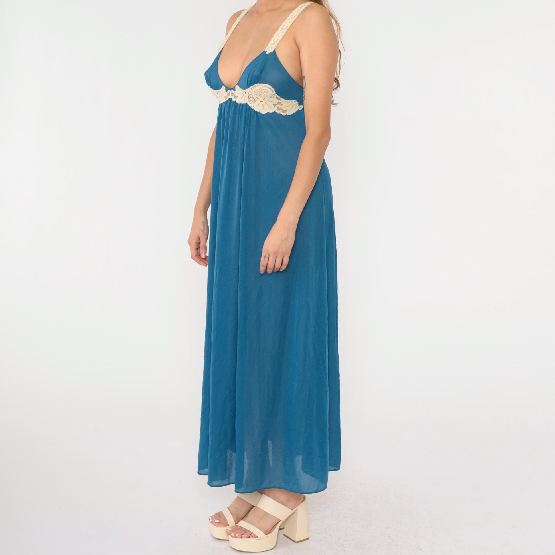 70s Kayser Blue Nylon Nightgown Cream Lace Trim Maxi Empire Waist Medium