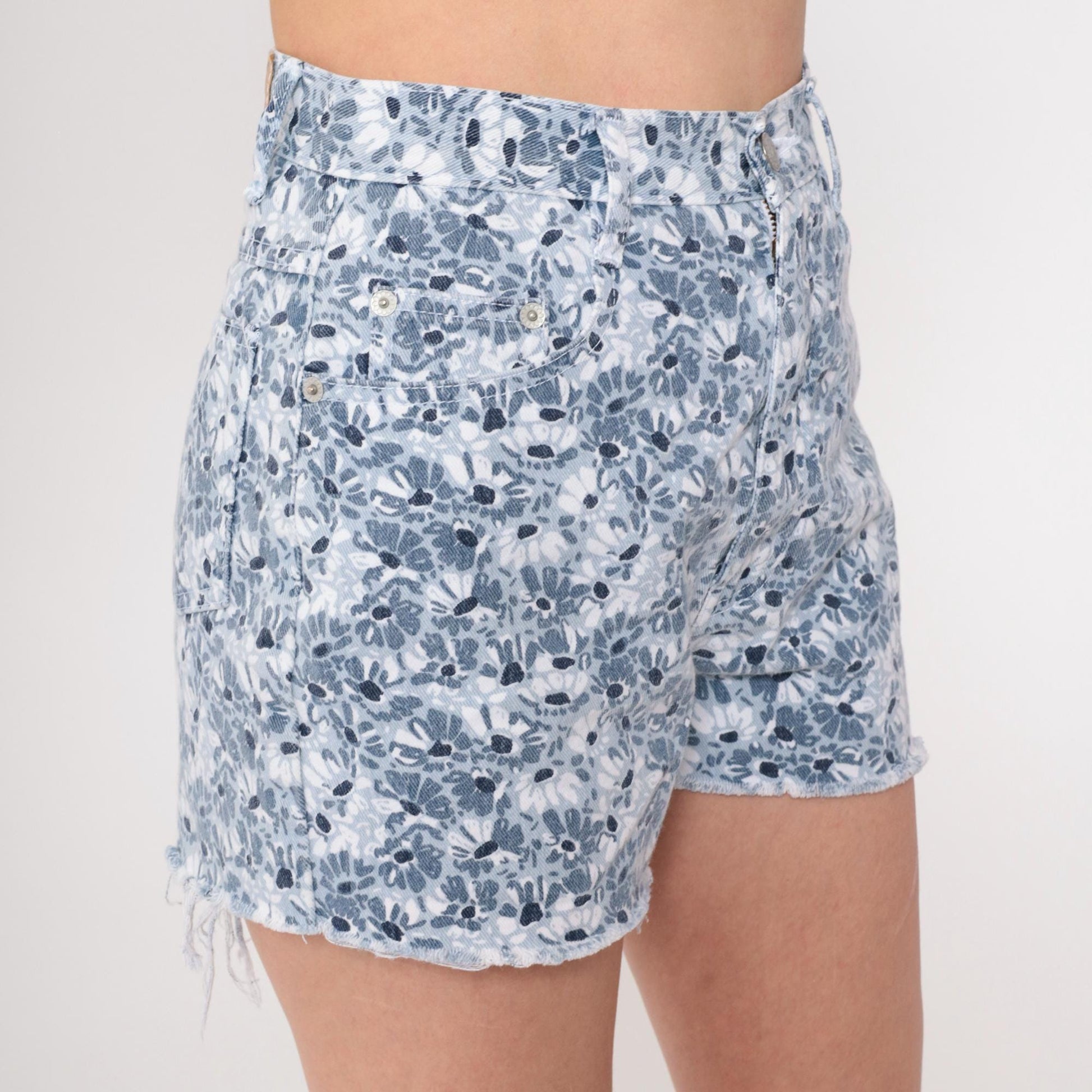 90s Floral Denim Shorts Blue White High Waist Frayed Cutoff Small