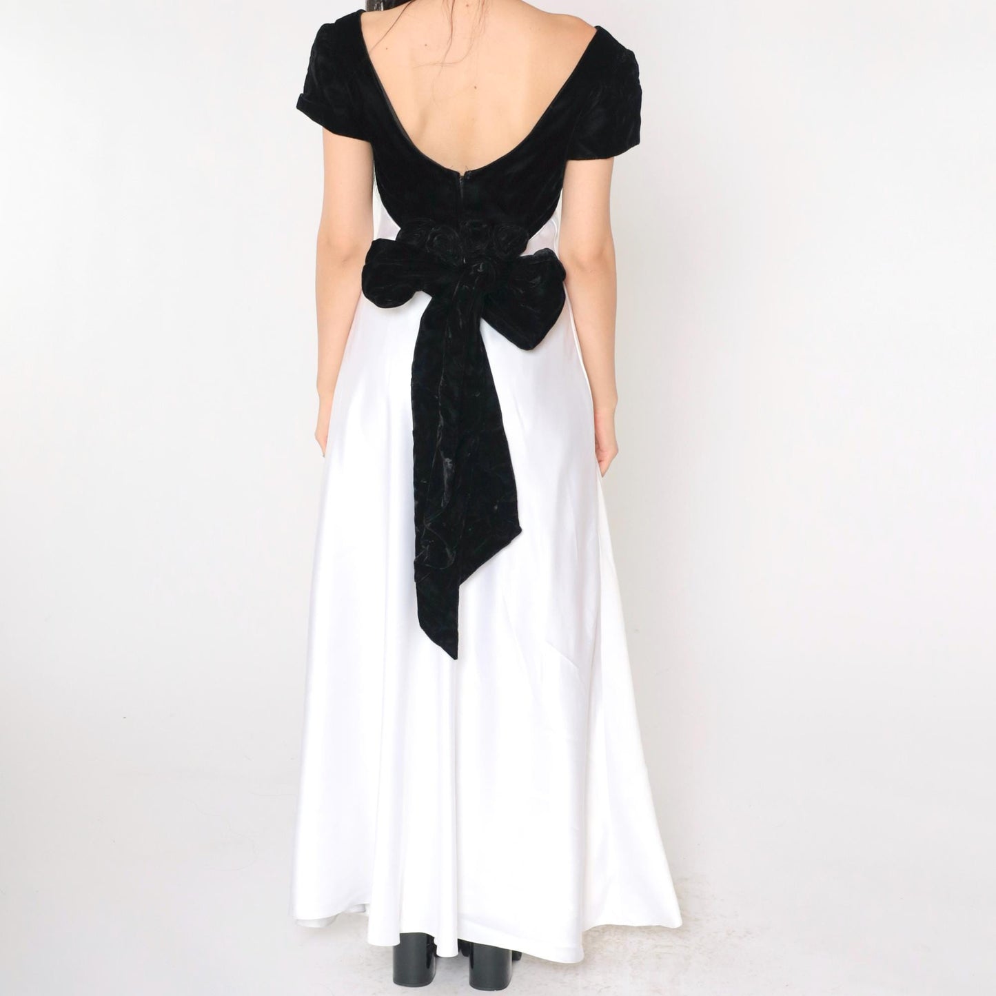90s Jim Hjelm Black Velvet White Satin Maxi Dress Empire Waist Small 6