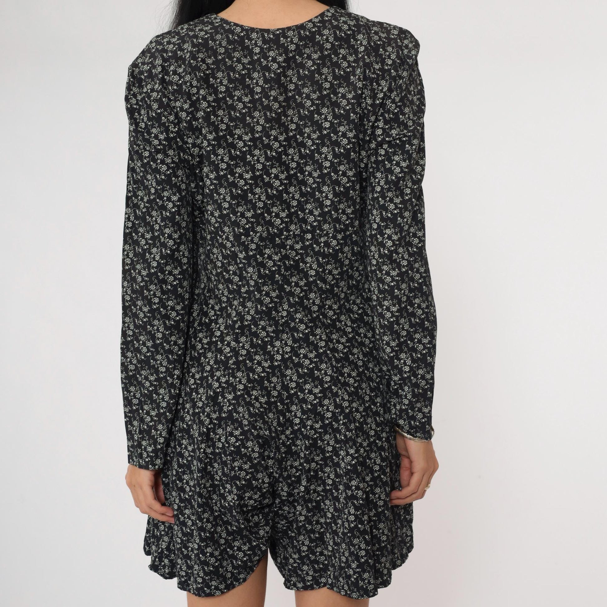 90s Floral Button-Up Romper Black White Long Sleeve Wide Leg Small Medium