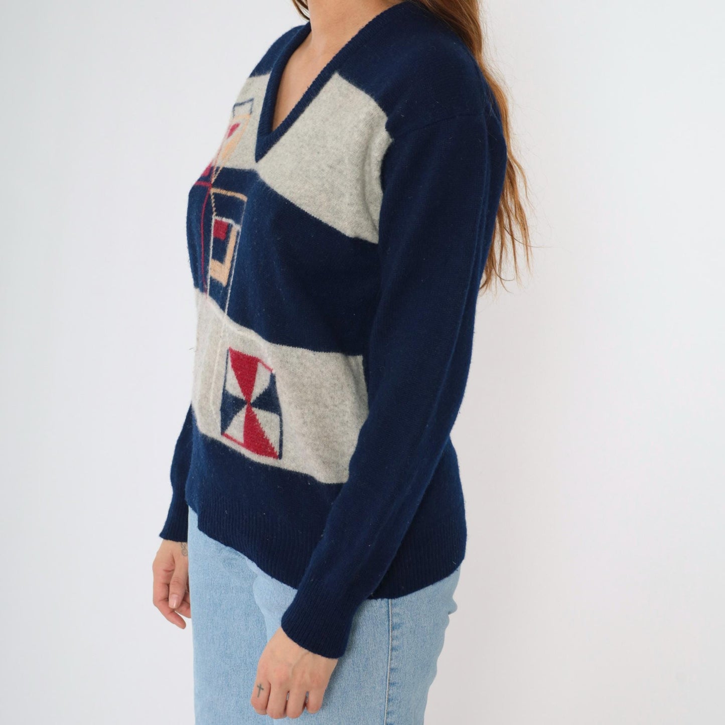 80s Geometric Cube Striped Wool V-Neck Sweater Navy Grey Medium