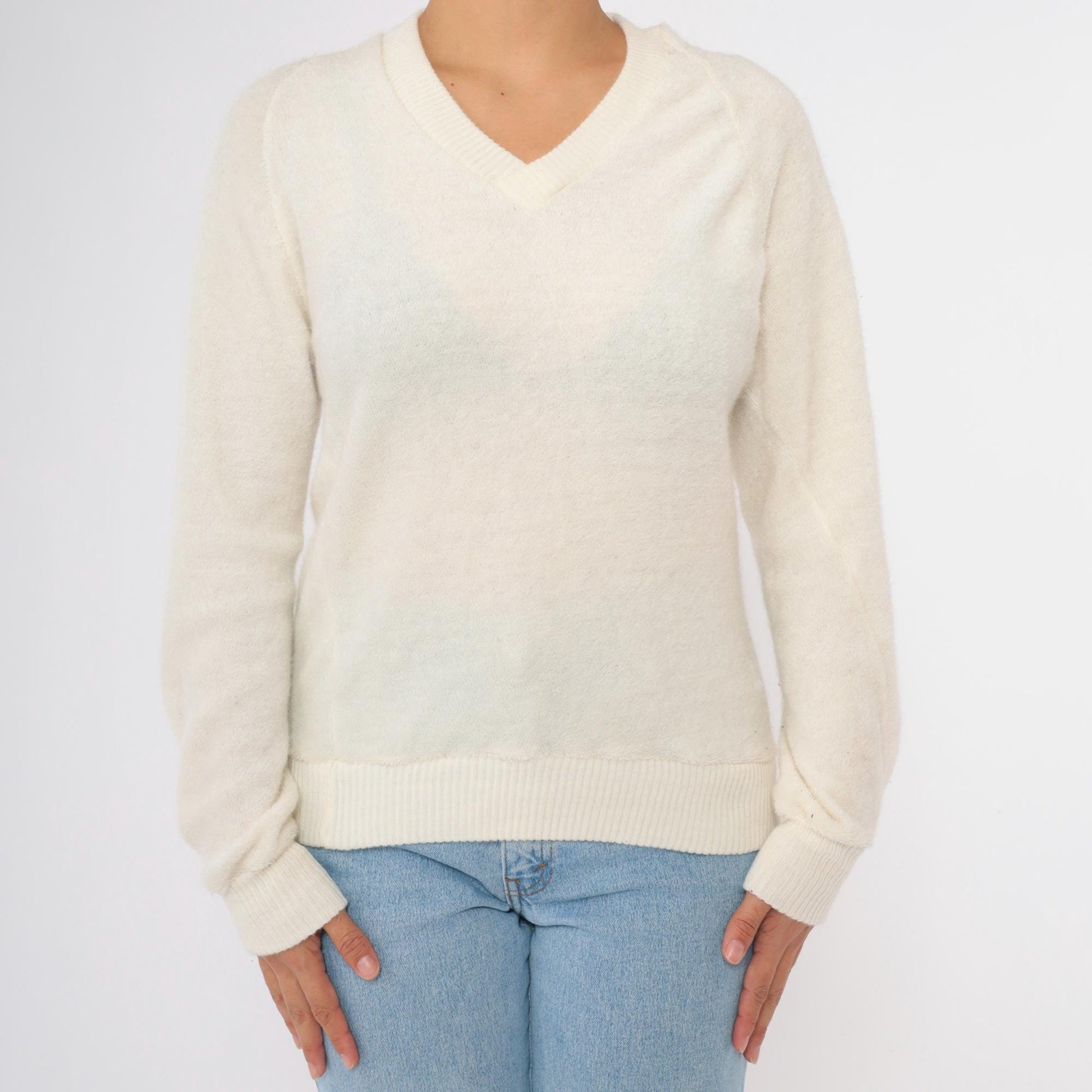 80s Terry Cloth V-Neck Sweatshirt Cream Raglan Sleeve Small