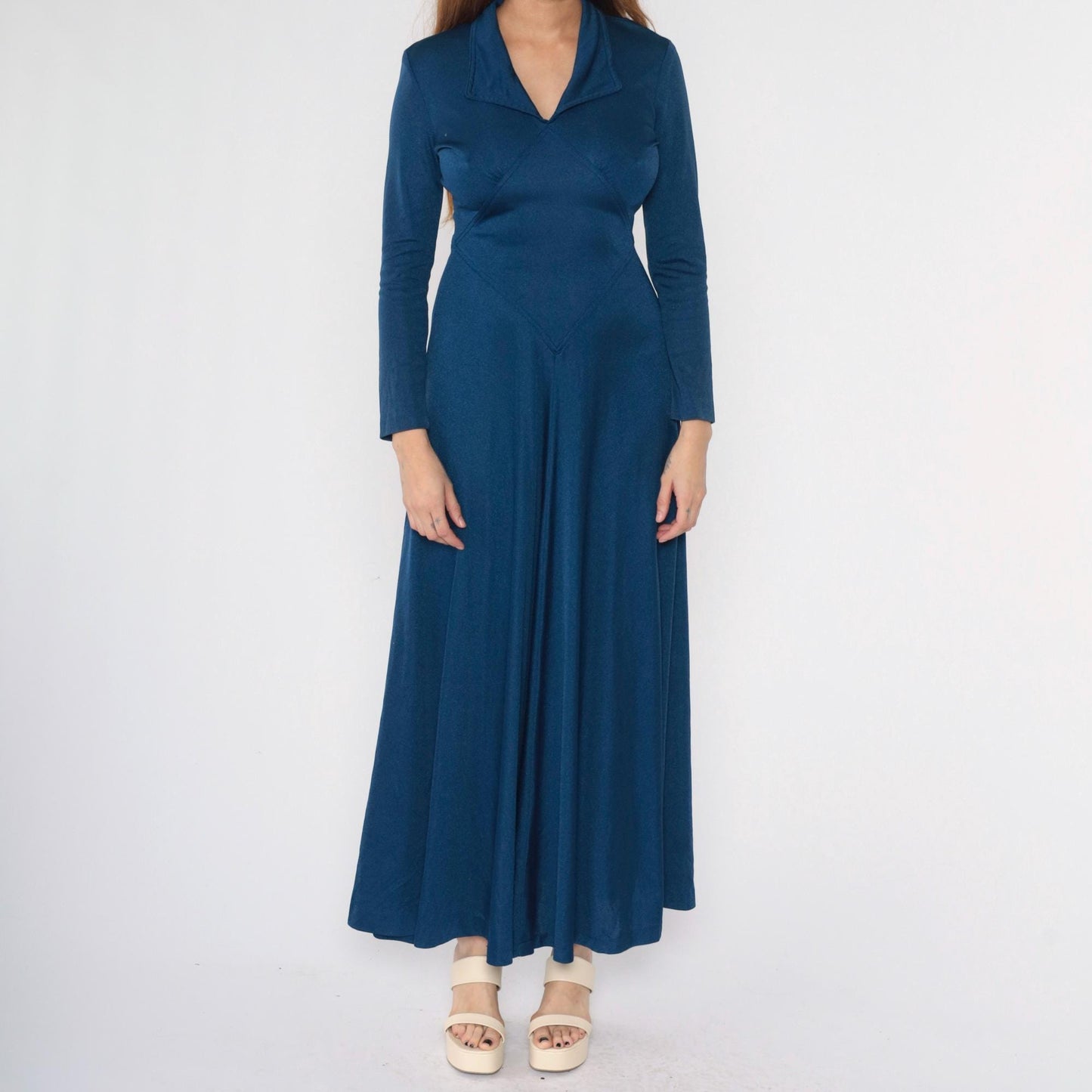 70s Navy Maxi Dress Long Sleeve Wide Collar Diamond Waist Small Medium