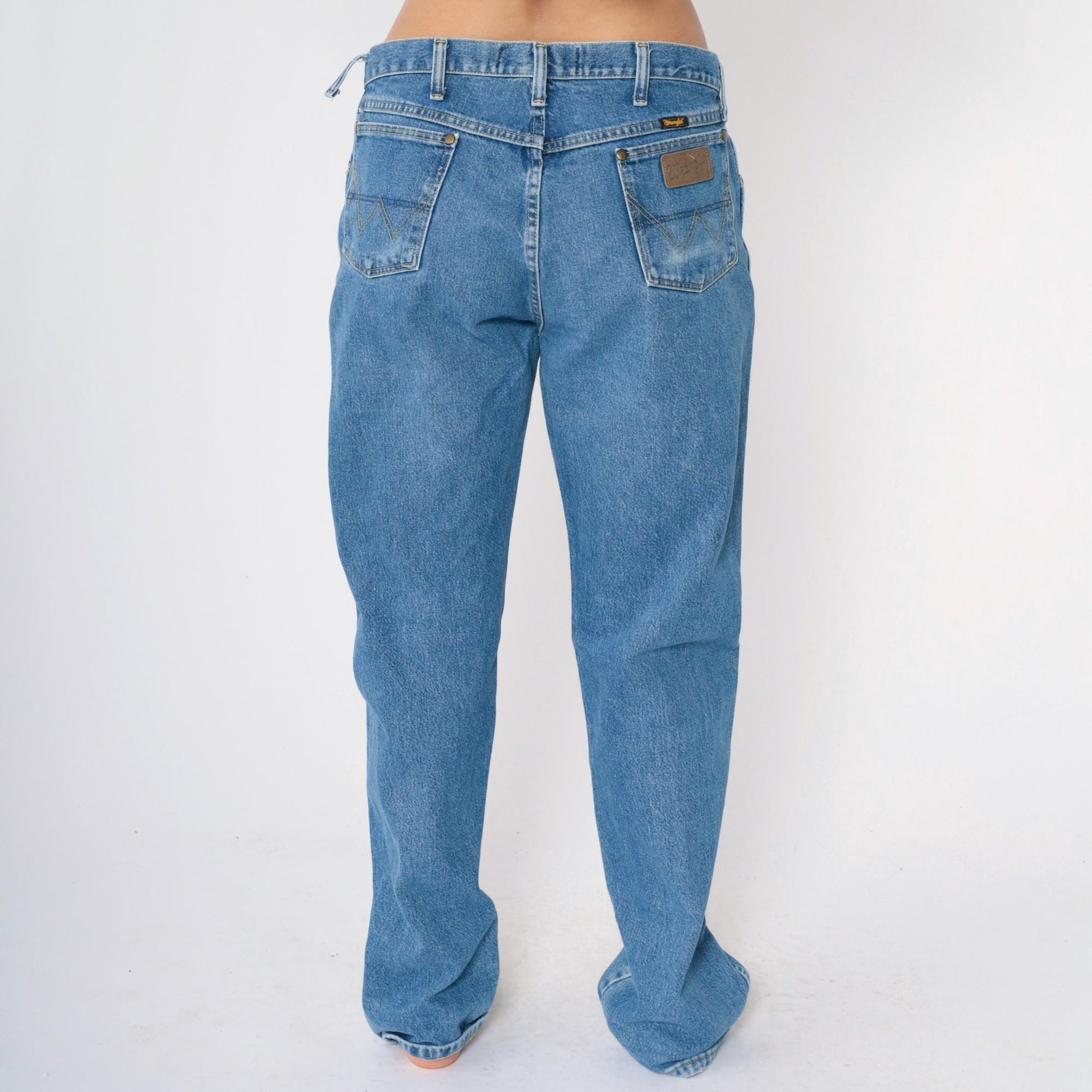 90s Wrangler George Strait Cowboy Cut Blue Jeans High Rise Straight Leg 35x34