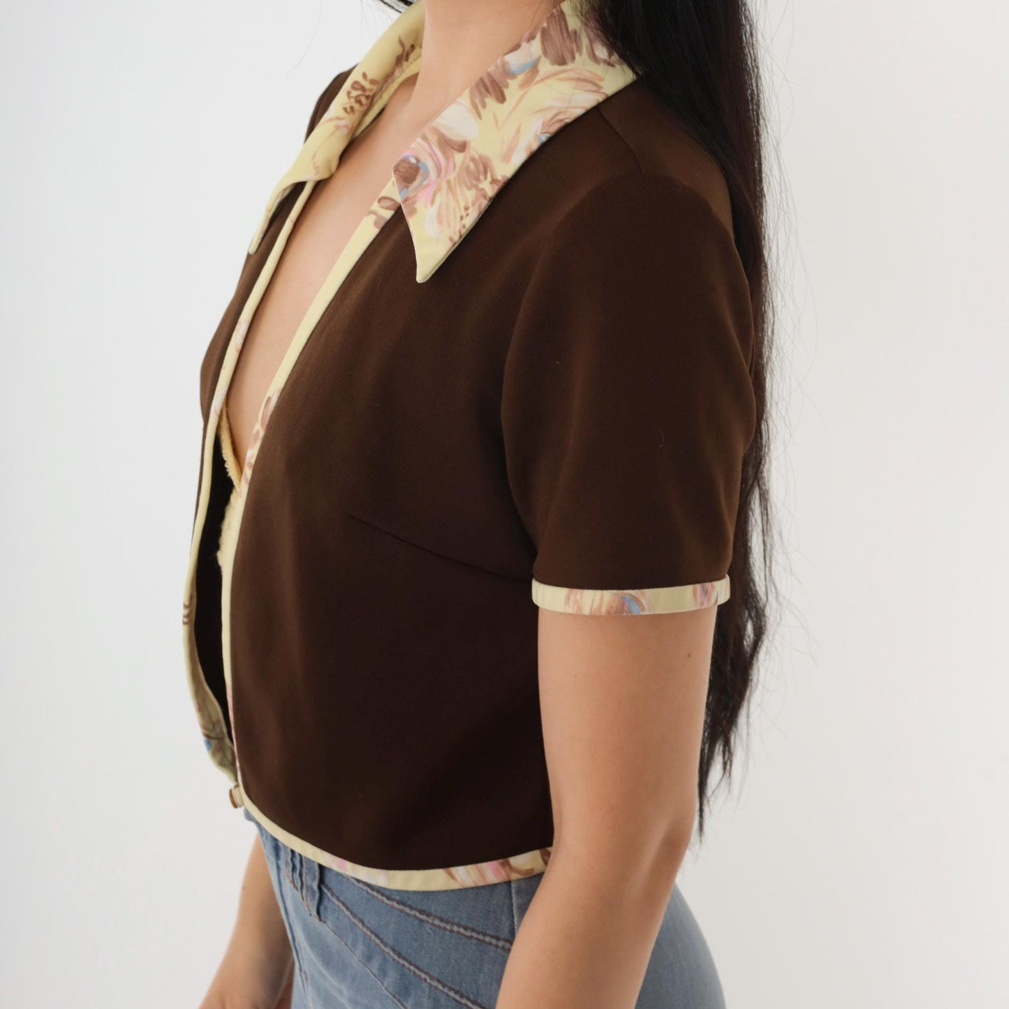 70s Brown Open Front Jacket Yellow Floral Trim Short Sleeve Medium