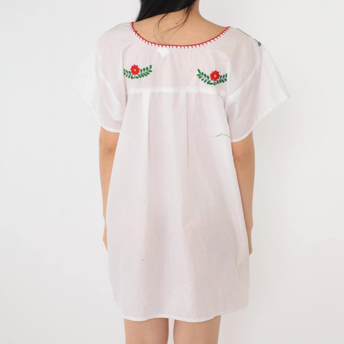 90s Mexican Embroidered Mini Dress White Floral Red Green Short Sleeve Medium M