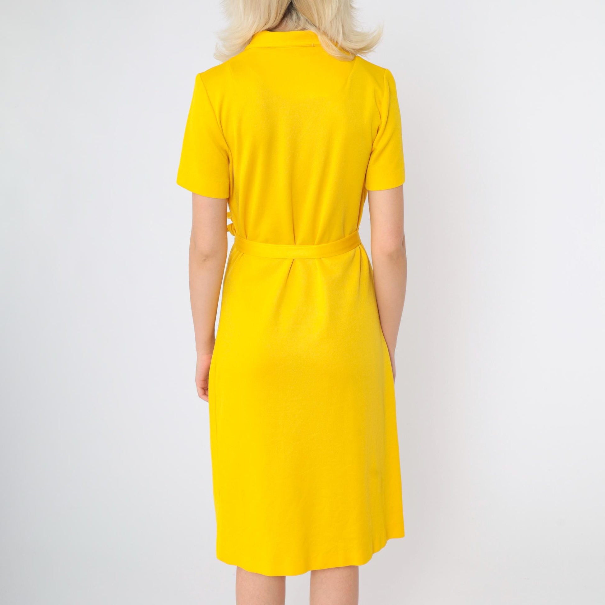 60s Mod Yellow Shift Dress Button Front Knee Length Medium M