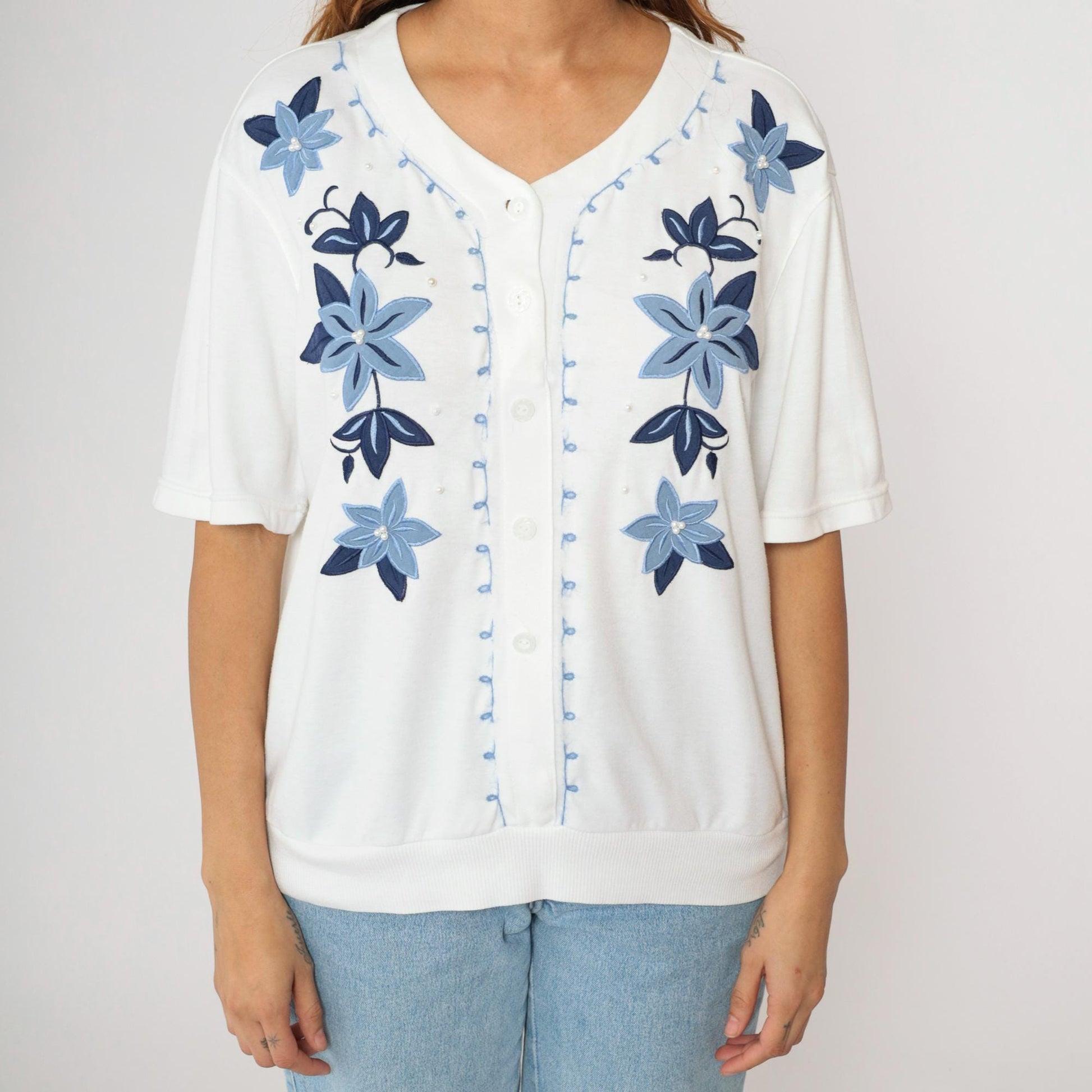 80s Alfred Dunner White Floral Embroidered Pearl Beaded Button Up Blouse Large