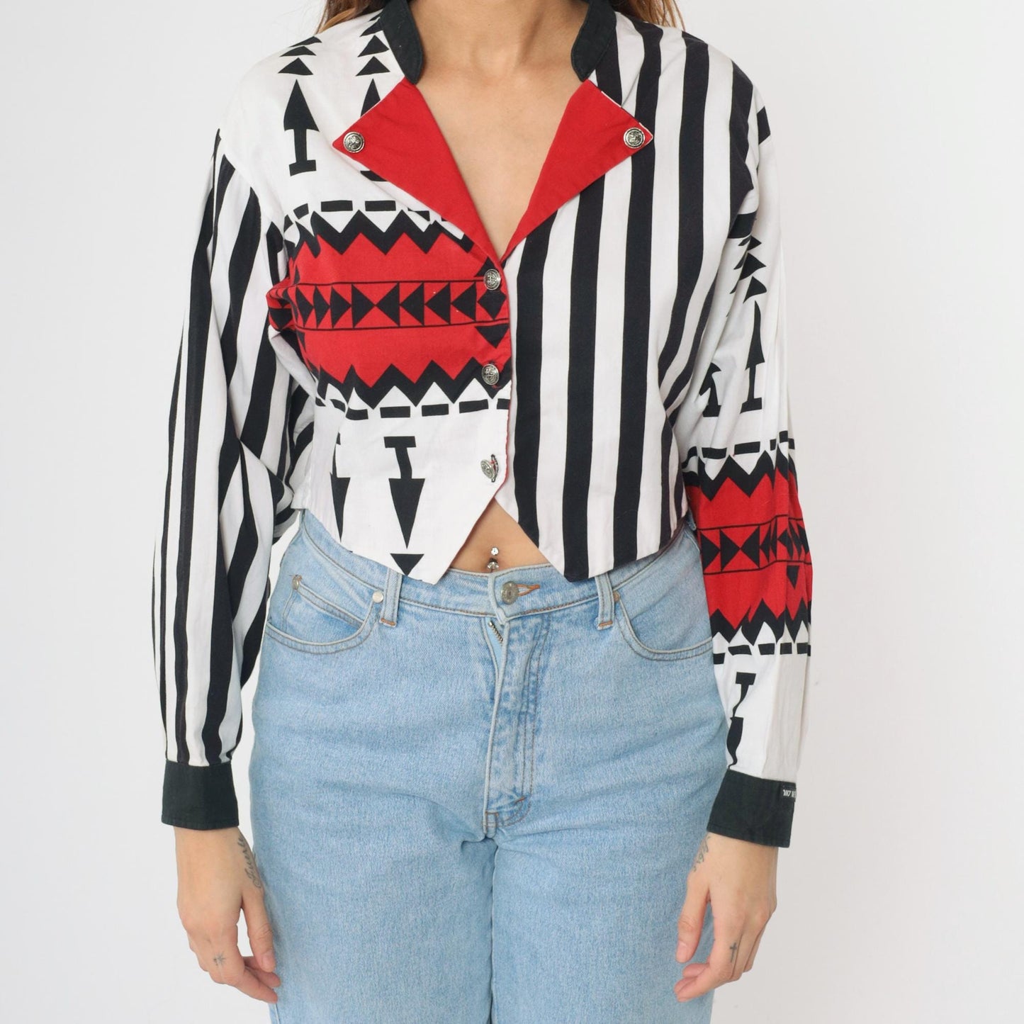 90s Mo Betta Western Crop Top Long Sleeve Button Up Red White Black Striped Medium