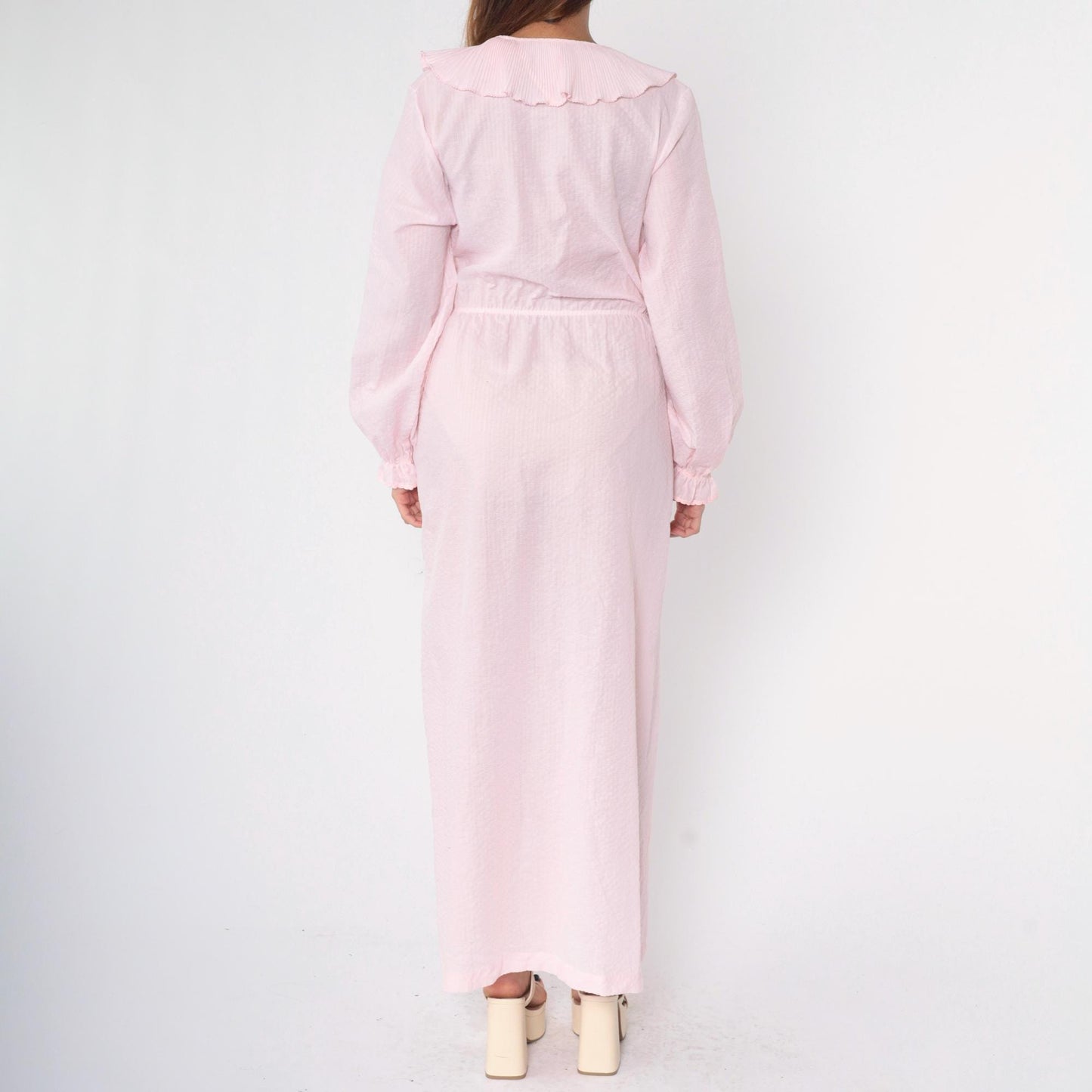 80s Pink Seersucker Wrap Dress Deep V Ruffle Collar Maxi Small