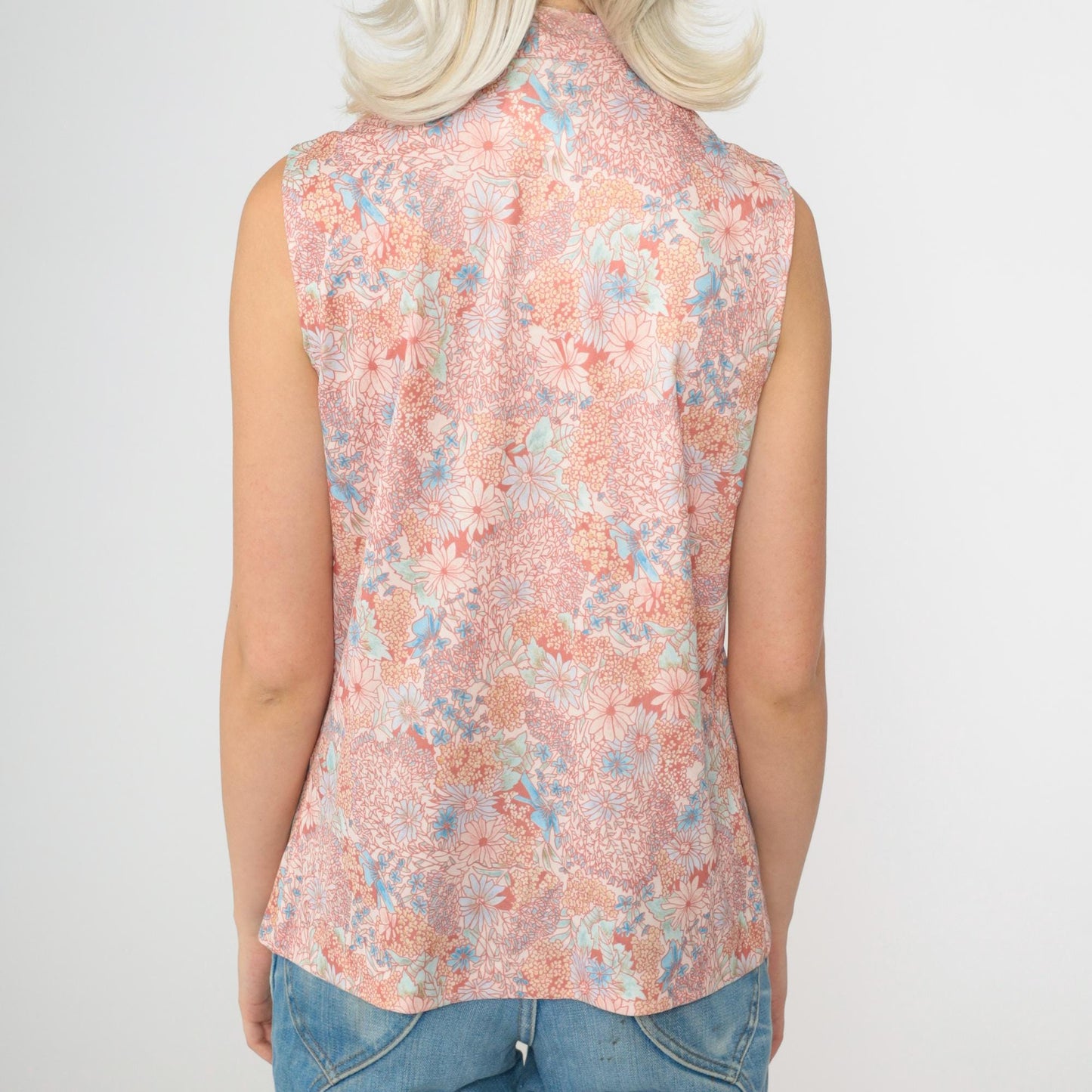 70s Pink Floral Sleeveless Blouse Ascot Bow Neck Button Up Small
