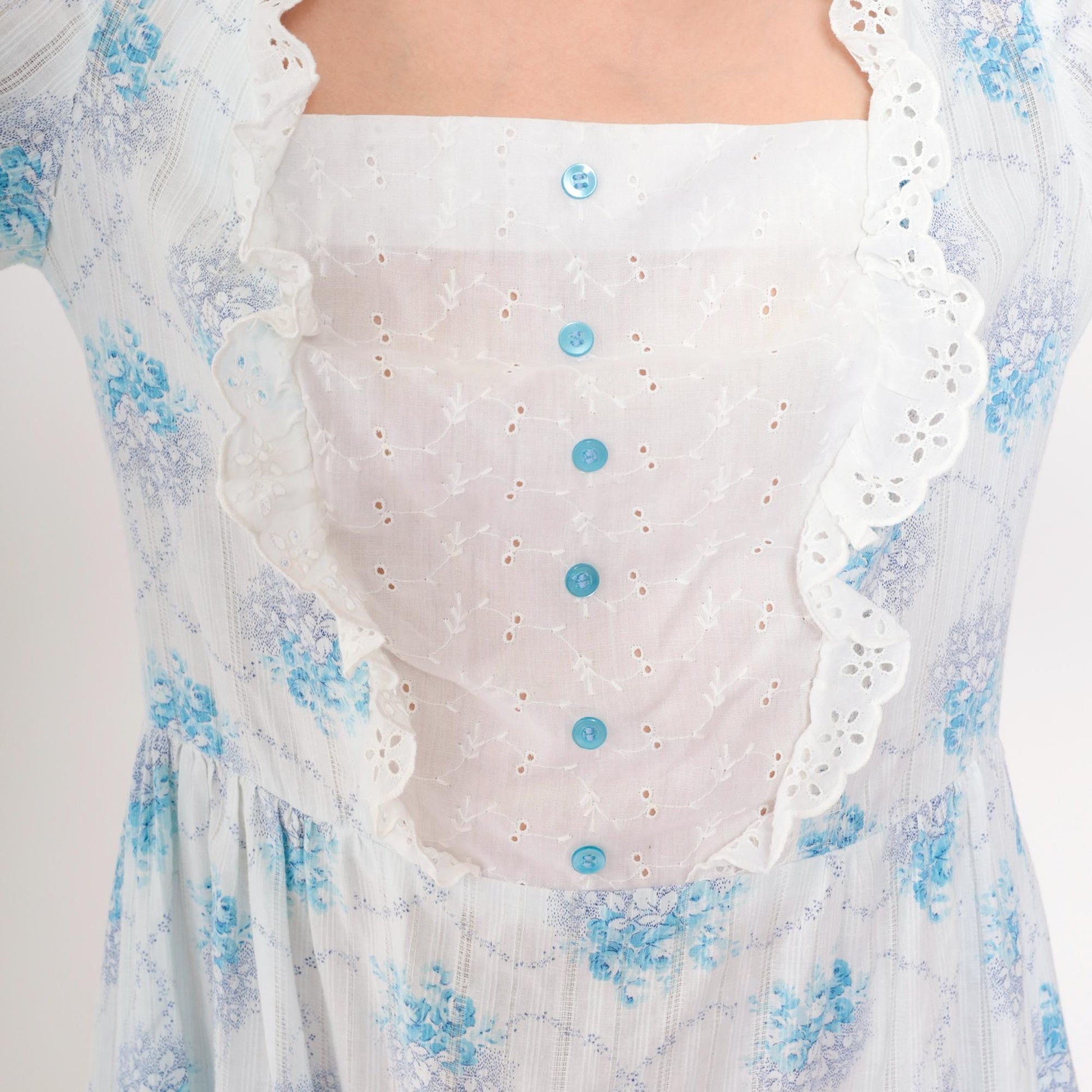 70s Floral Prairie Maxi Dress White Blue Bell Sleeve High Waist Lace Bib Medium Large