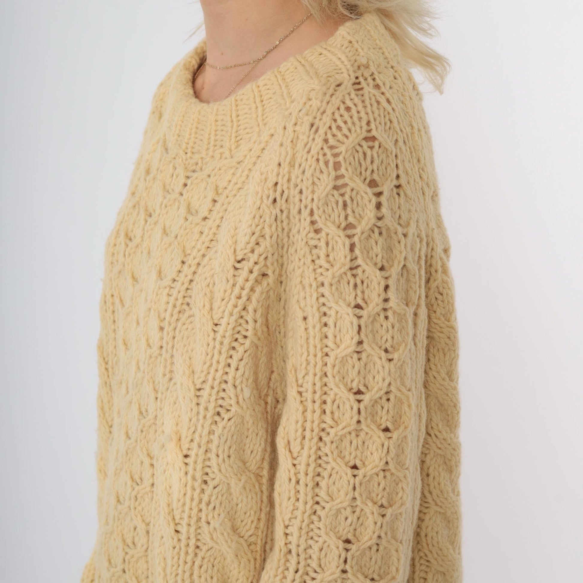 80s Yellow Cable Knit Sweater Crewneck Pullover Semi-Sheer Large L
