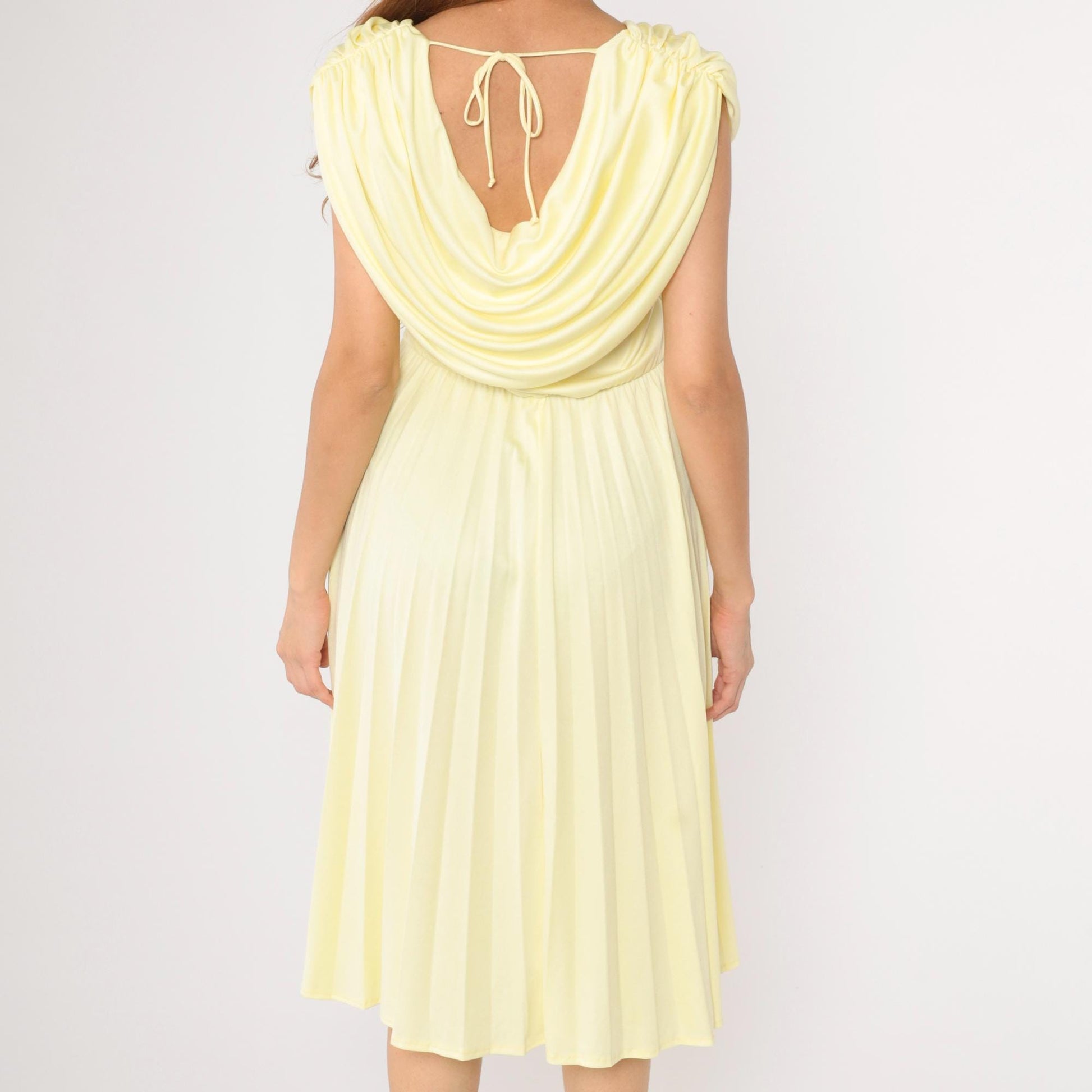 70s Vicky Vaughn Junior Yellow Cowl Neck Midi Dress Pleated Sleeveless Medium M