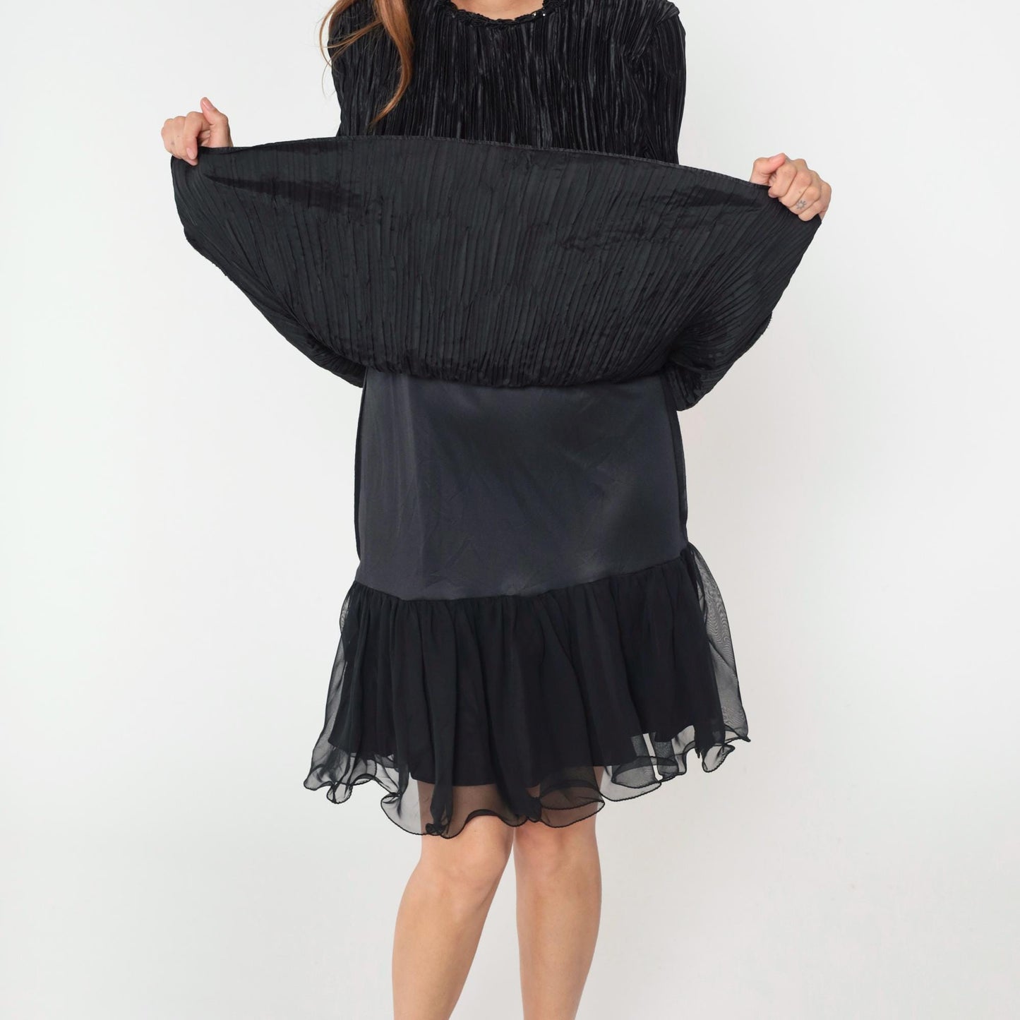 80s Black Crinkle Pleat Dress Sequin Trim Long Sleeve Chiffon Ruffle Cocktail Medium