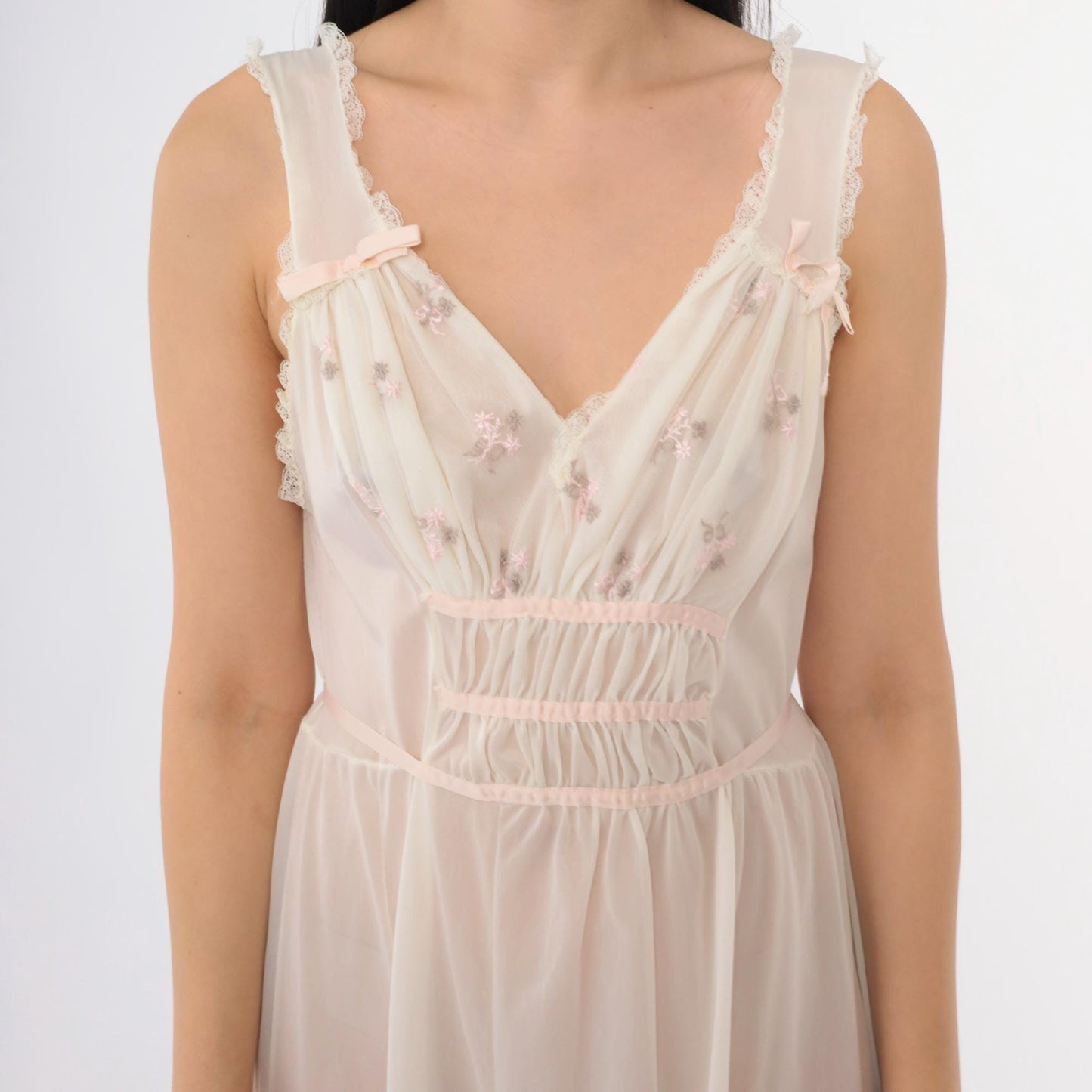 70s Blue Swan White Nylon Nightgown Pink Floral Embroidered Midi Small