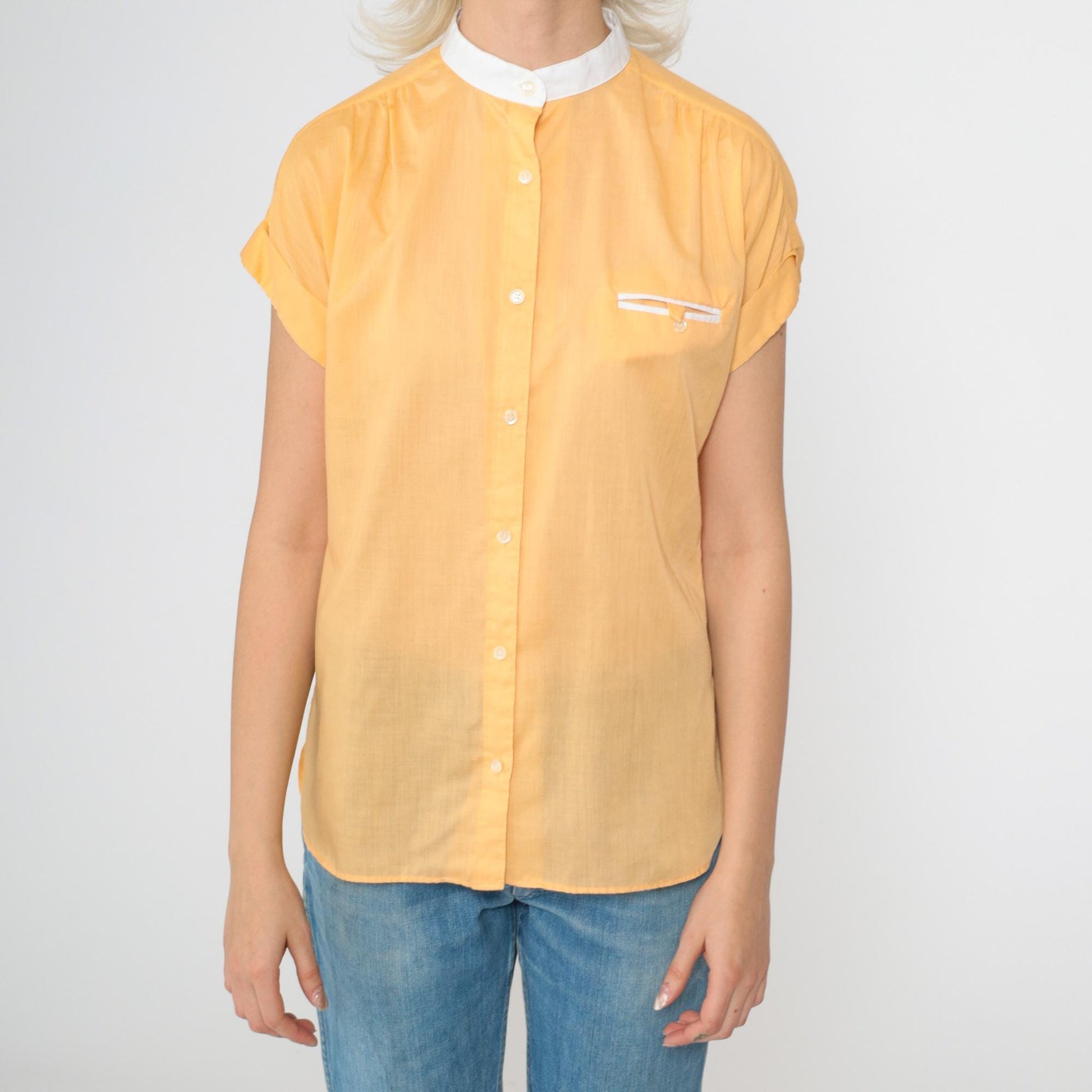 80s Laura Mae Light Orange Mandarin Collar Button-Up Blouse Short Sleeve Small