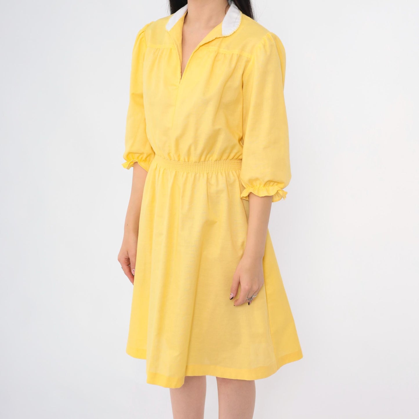 70s Yellow Puff Sleeve Midi Dress White Collar Smocked Waist Small S